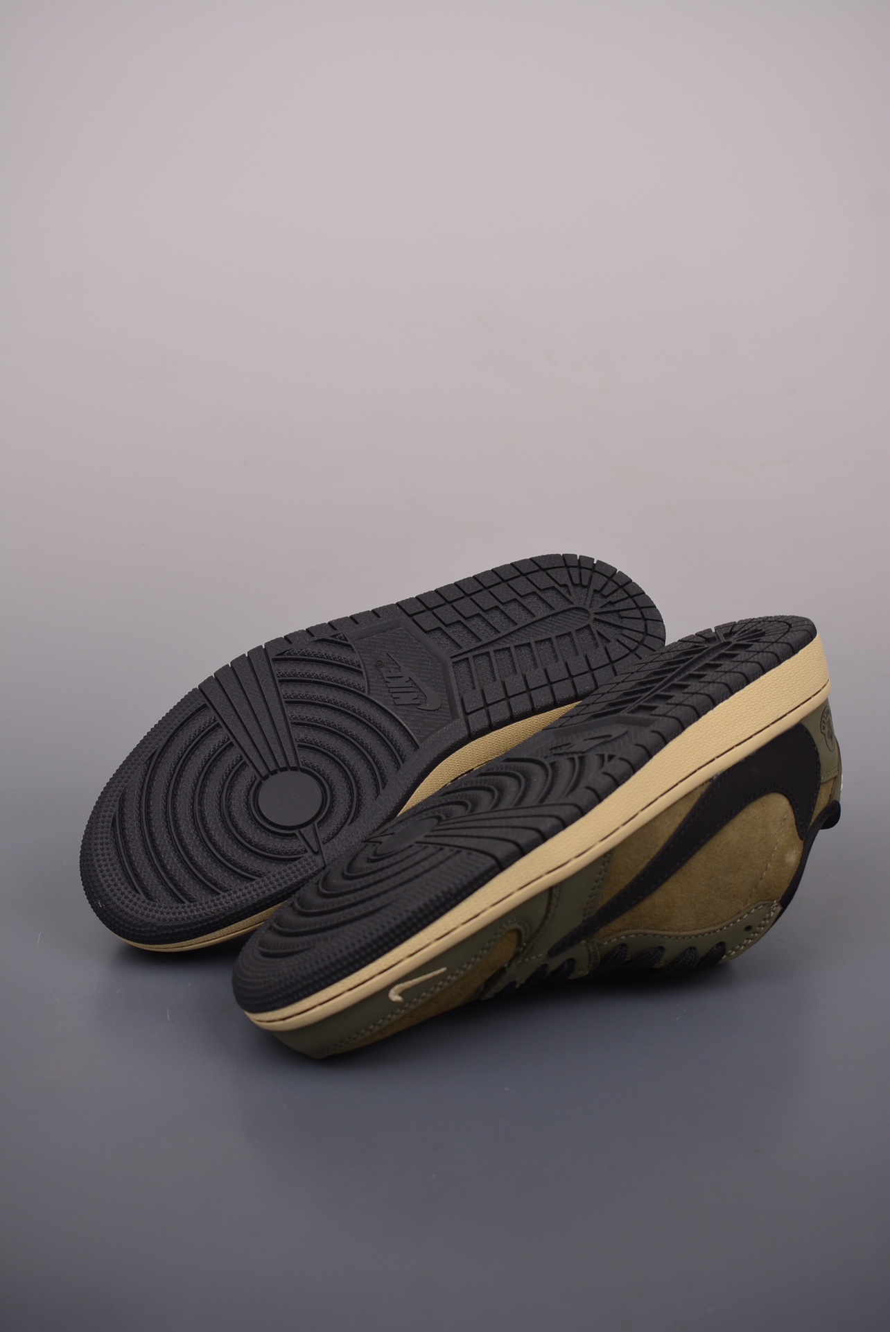 Moncler x Travis Scott x Air Jordan 1 Low OG SP Army Green Black CH6336-007