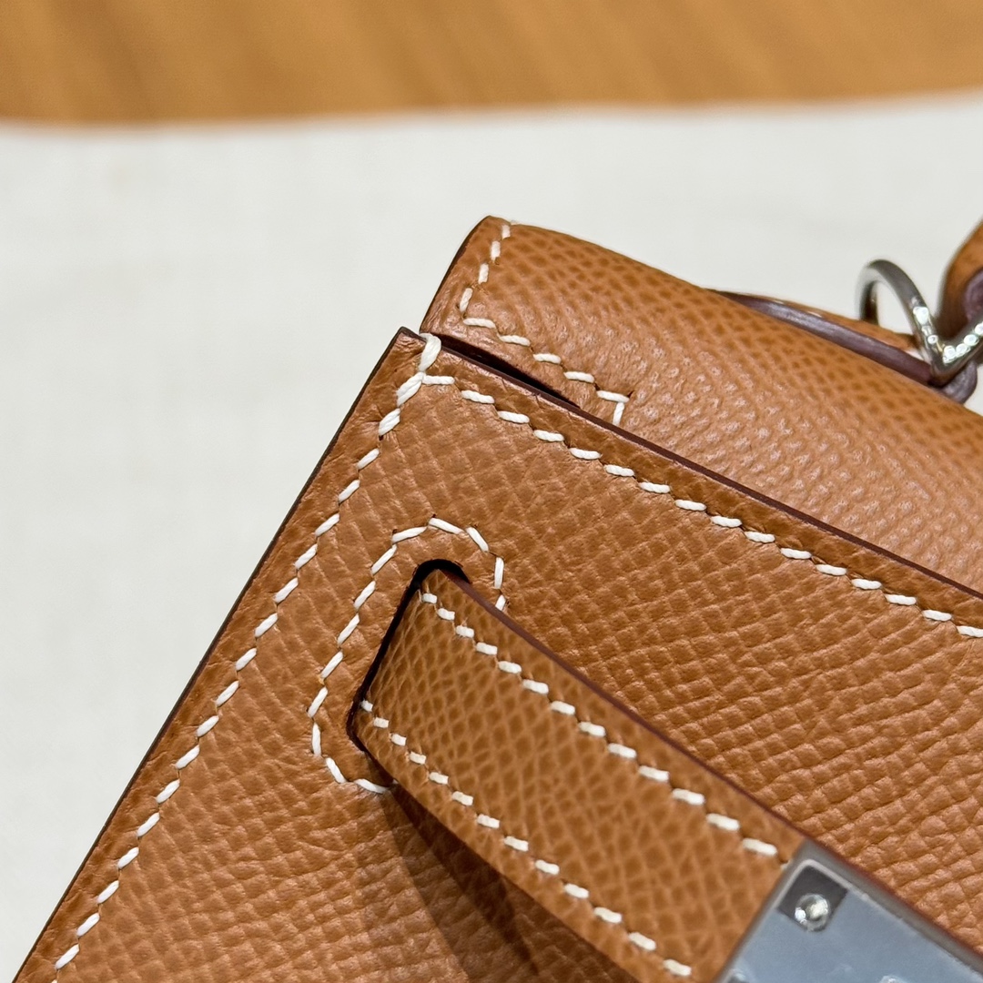 Hermes mini kelly 37Gold handbag (handmade to order)