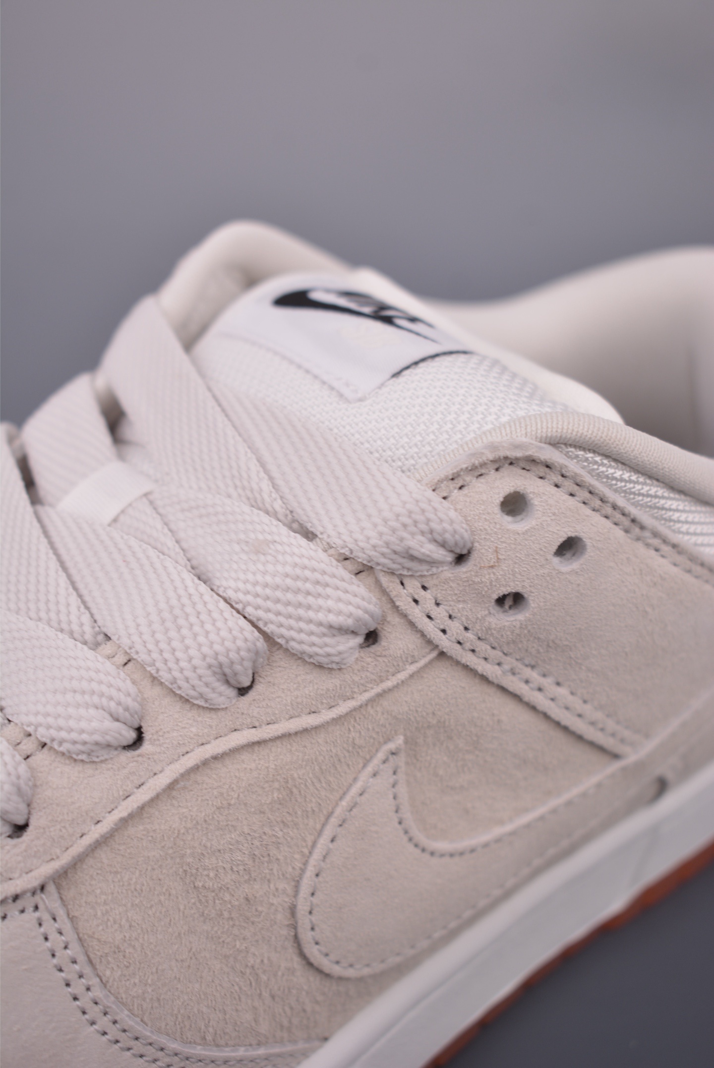 Nike SB Dunk Low Pro B 