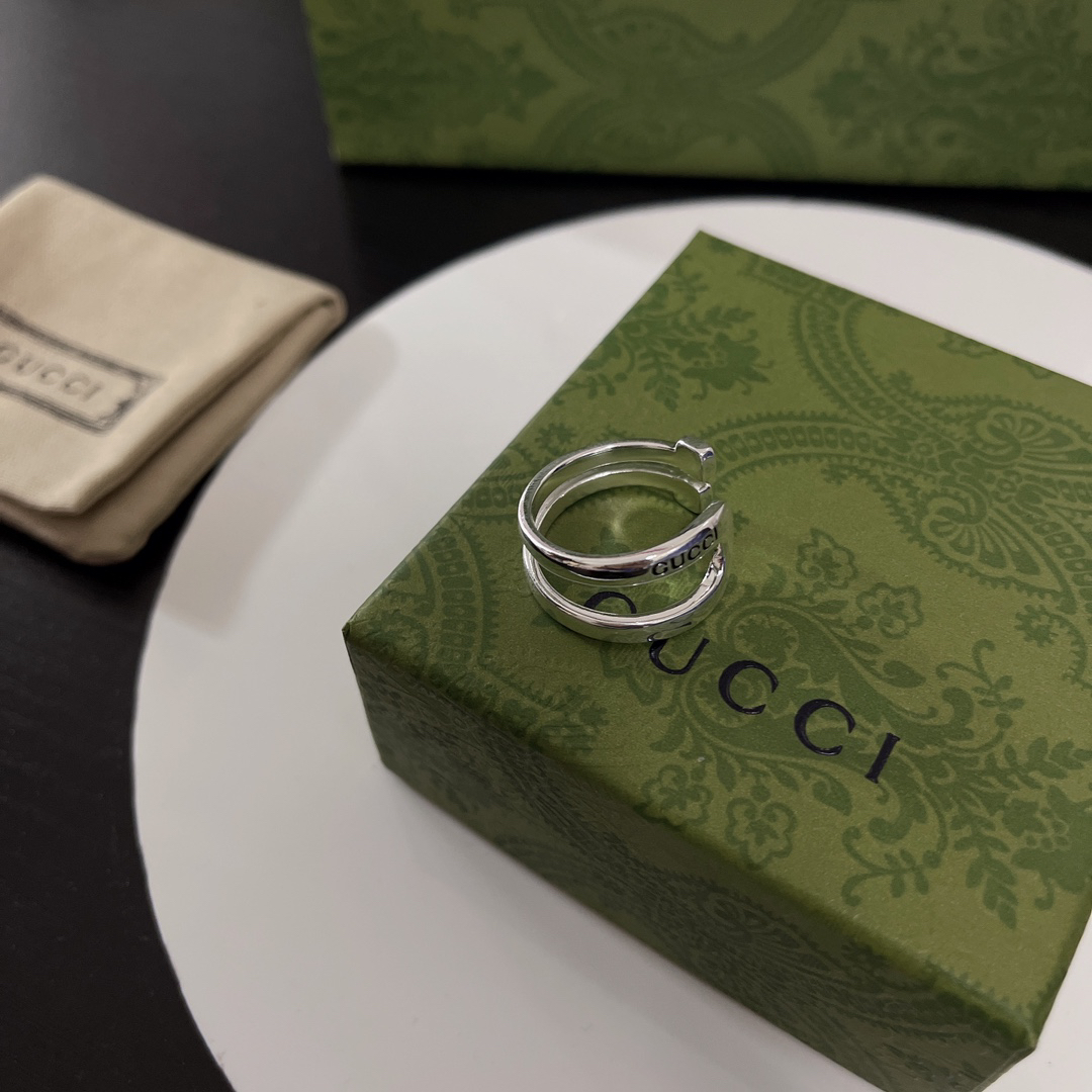 GUCCI Horsebit Ring