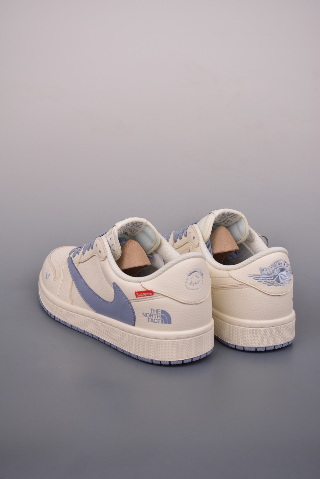 The North Face x Travis Scott x Nike Air Jordan 1 Low OG SP Supreme off-white purple DIY1688-007