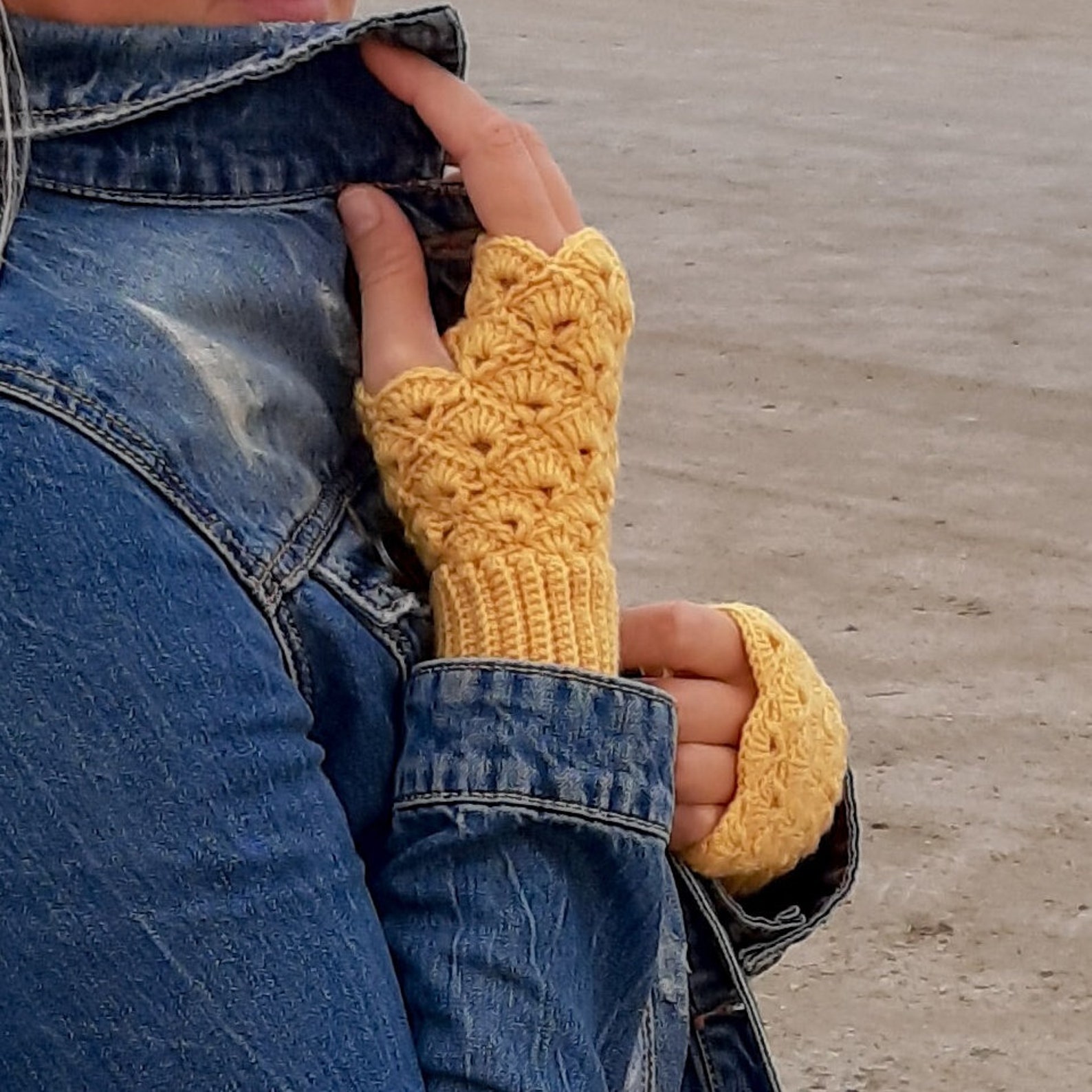 🎄CHRISTMAS ON SALE🔥Hand Knitted Premium Wool Cozy Fingerless Gloves