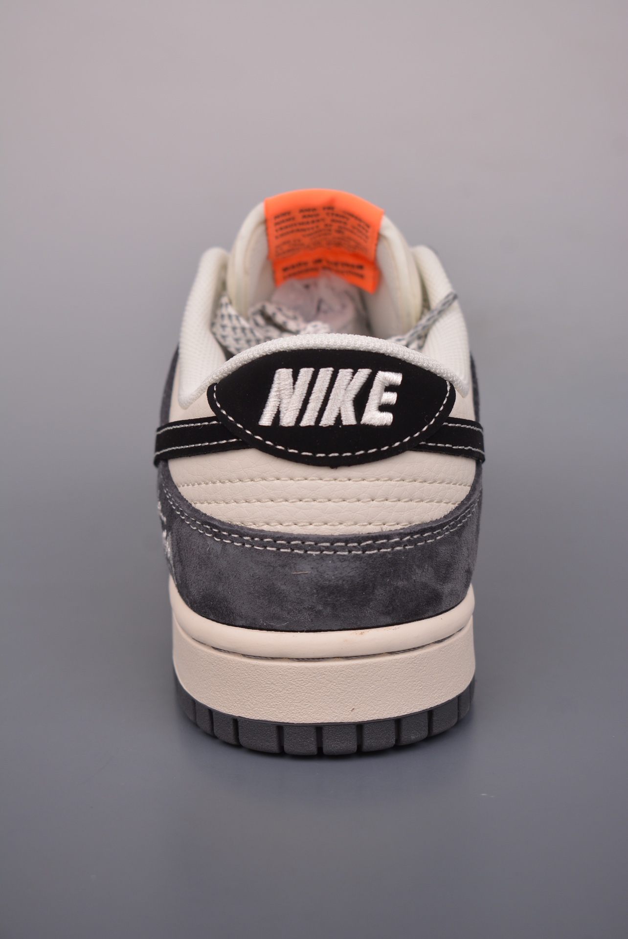 Stussy x Nike By You SB Dunk Low Retro SP Dark Grey Off-White Embroidery MM1089-026