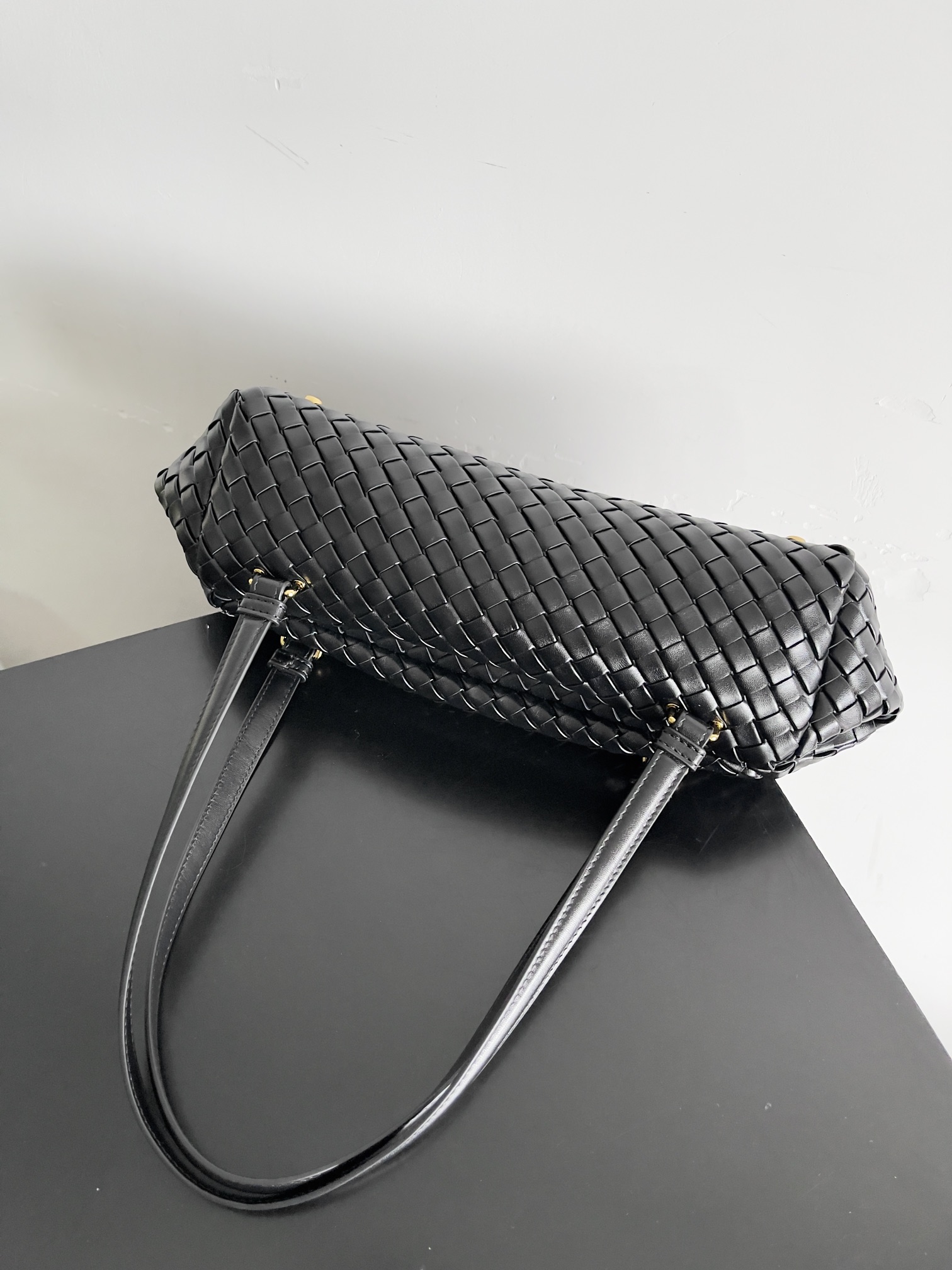 Bottega Veneta 2024 Lets Go Gloves 796258