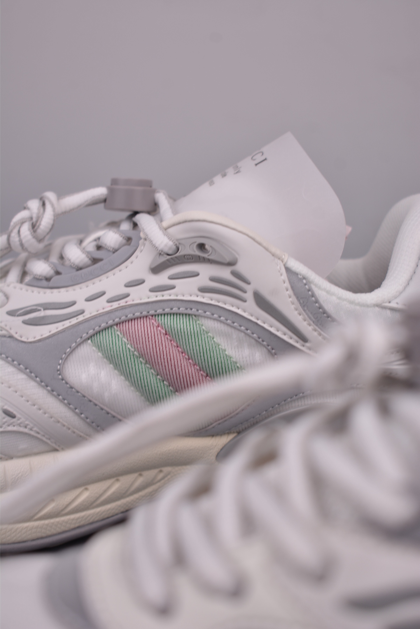 Gucci 2.0 sneaker “white/grey” 814040 FAD6Q 8745