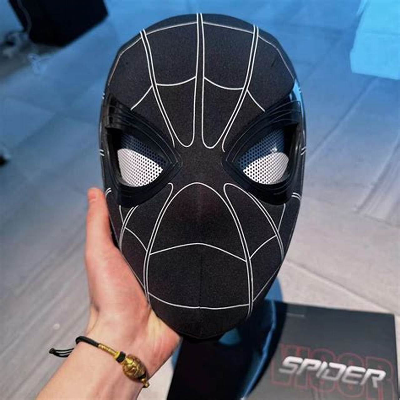 Spidey Black Mask Ring Remote Control