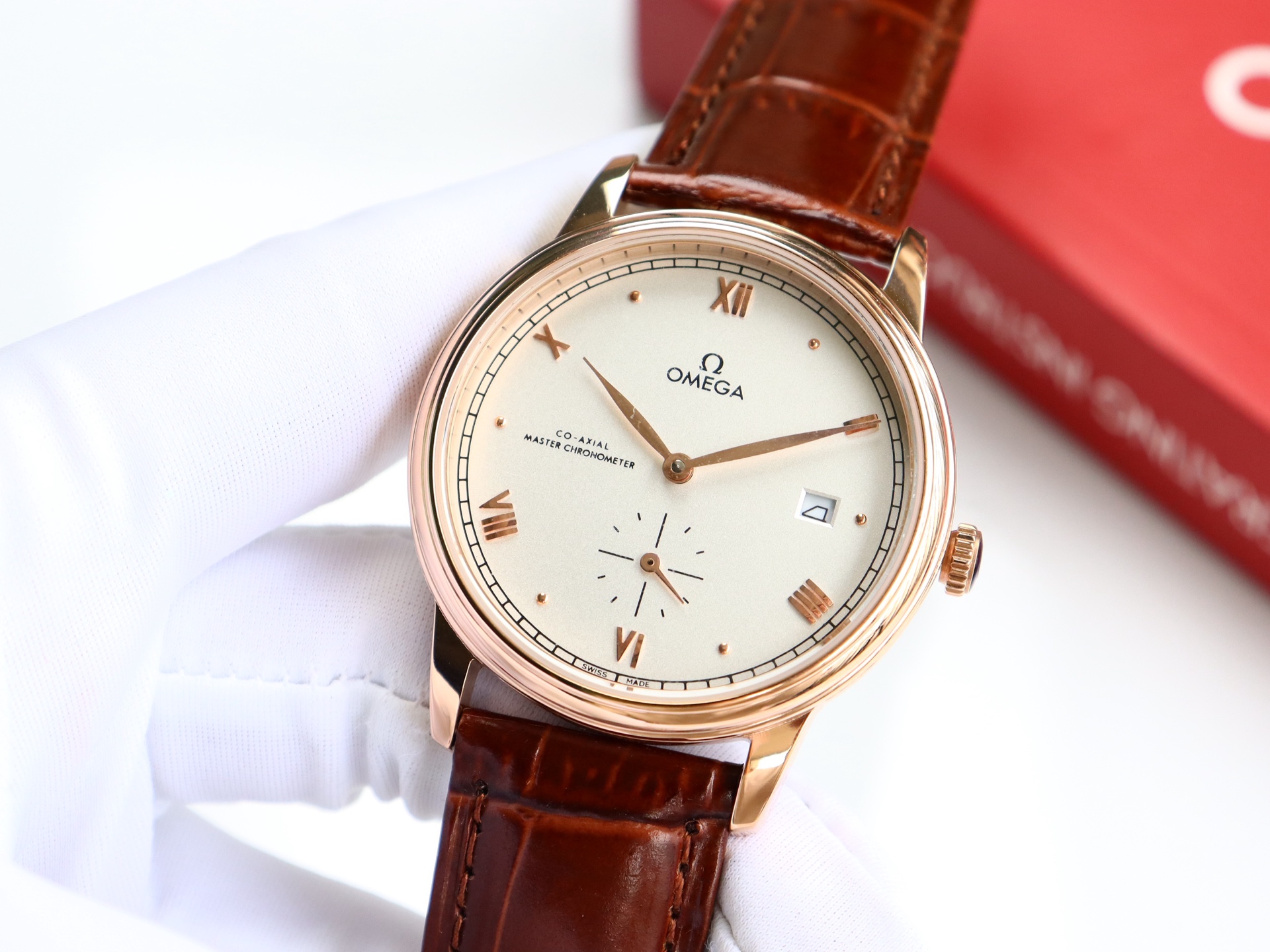 Omega De Ville series two-hand semi-mechanical men's watch