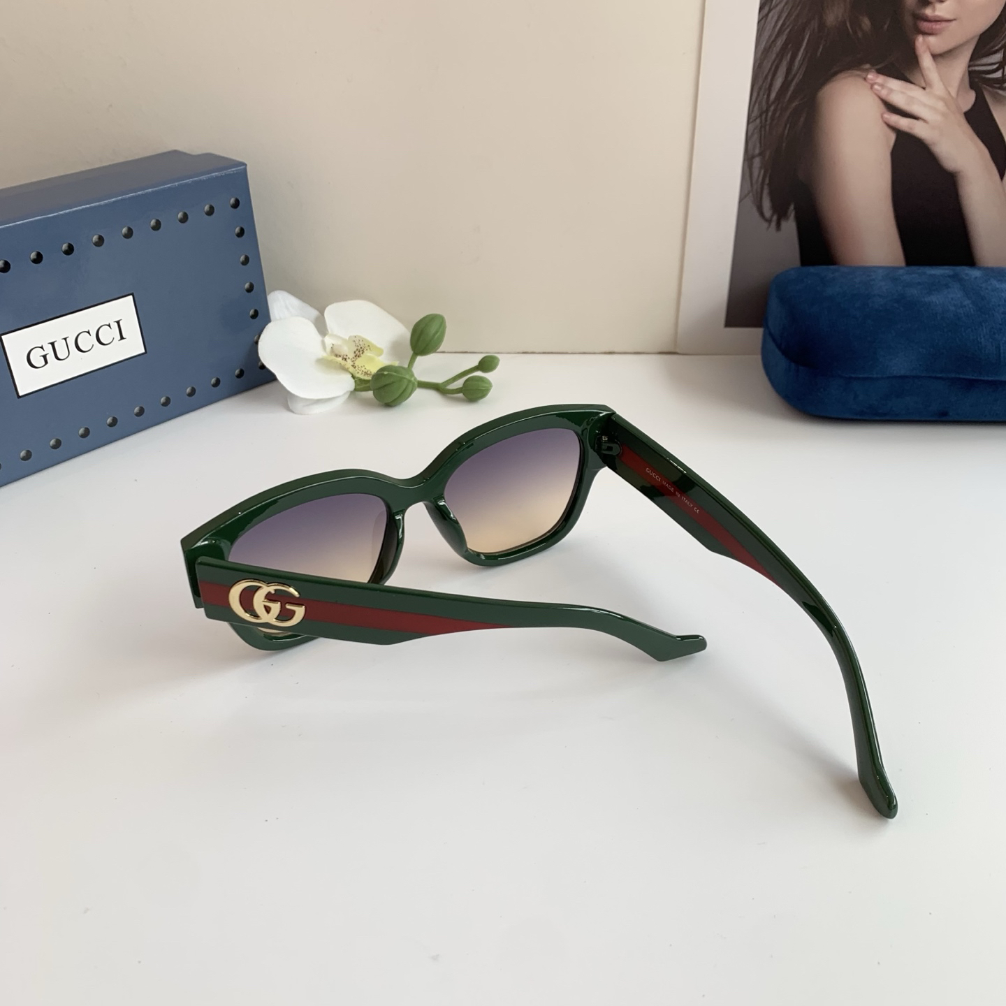 Gucci Round Frame Sunglasses