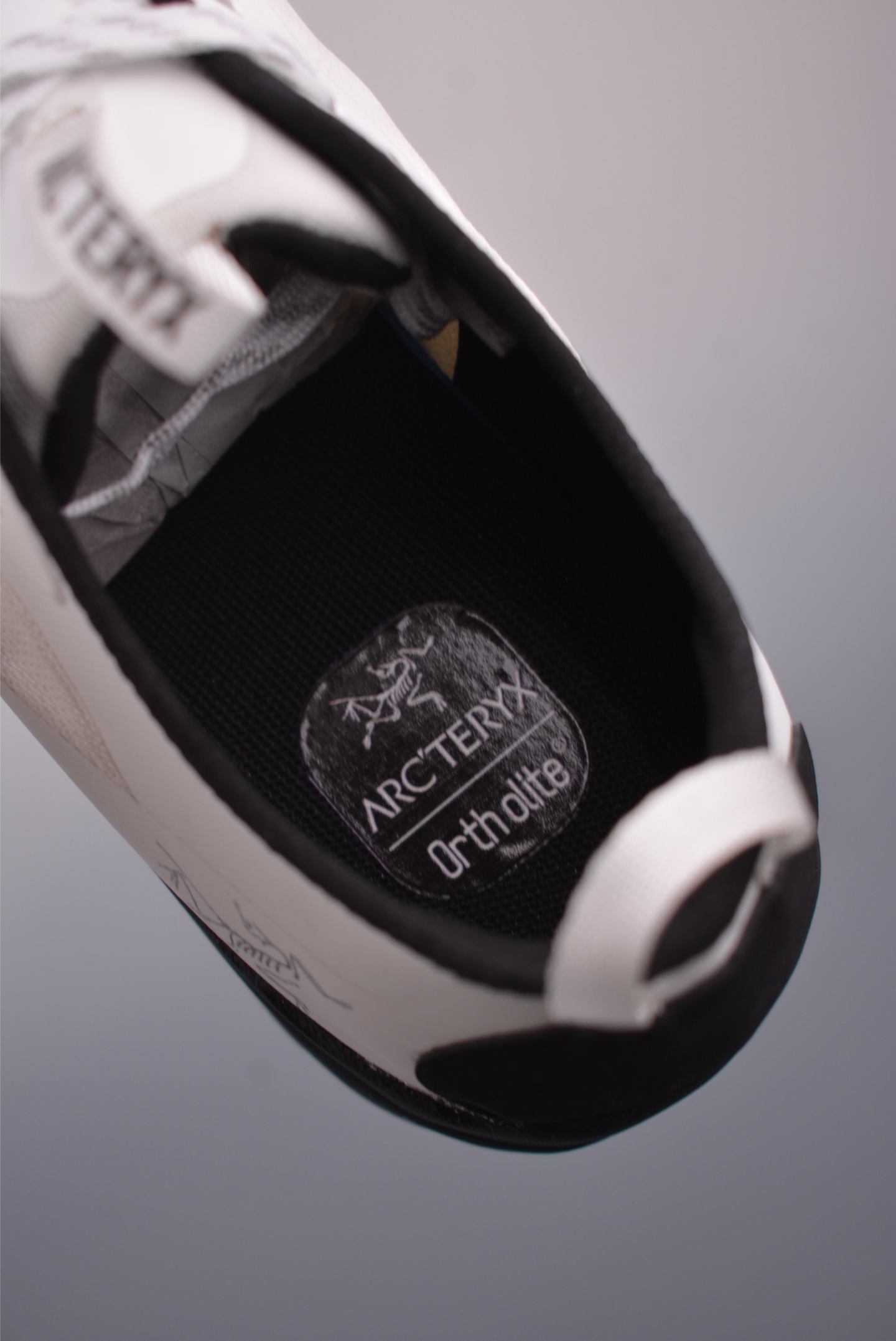Arc'teryx KONSEAL LT W sneakers 