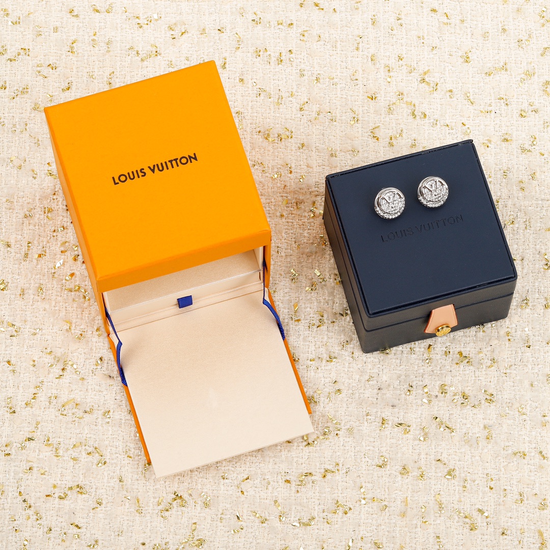 Louis Vuitton New Diamond Earrings