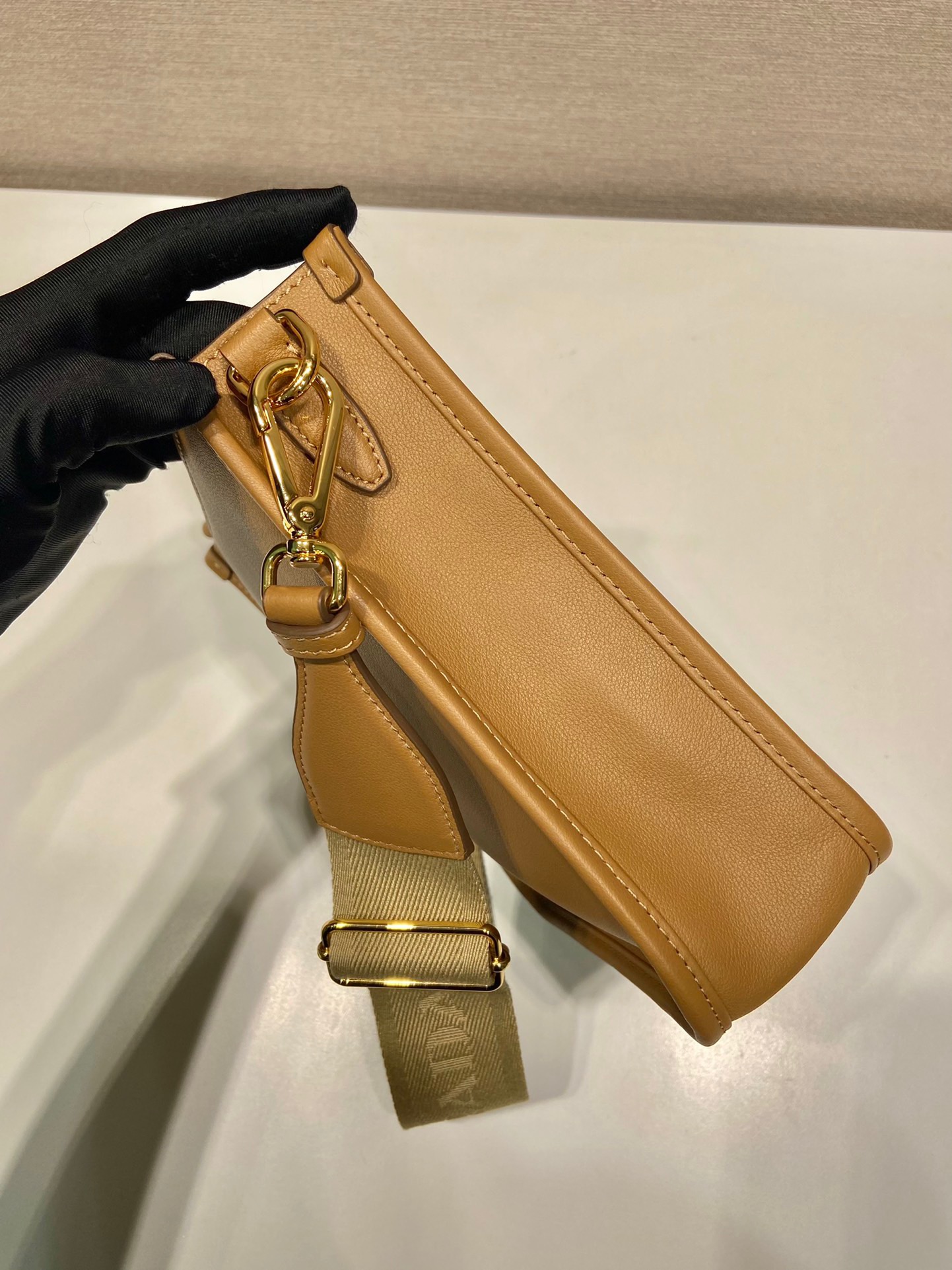 Prada tote shoulder bag 1BH220