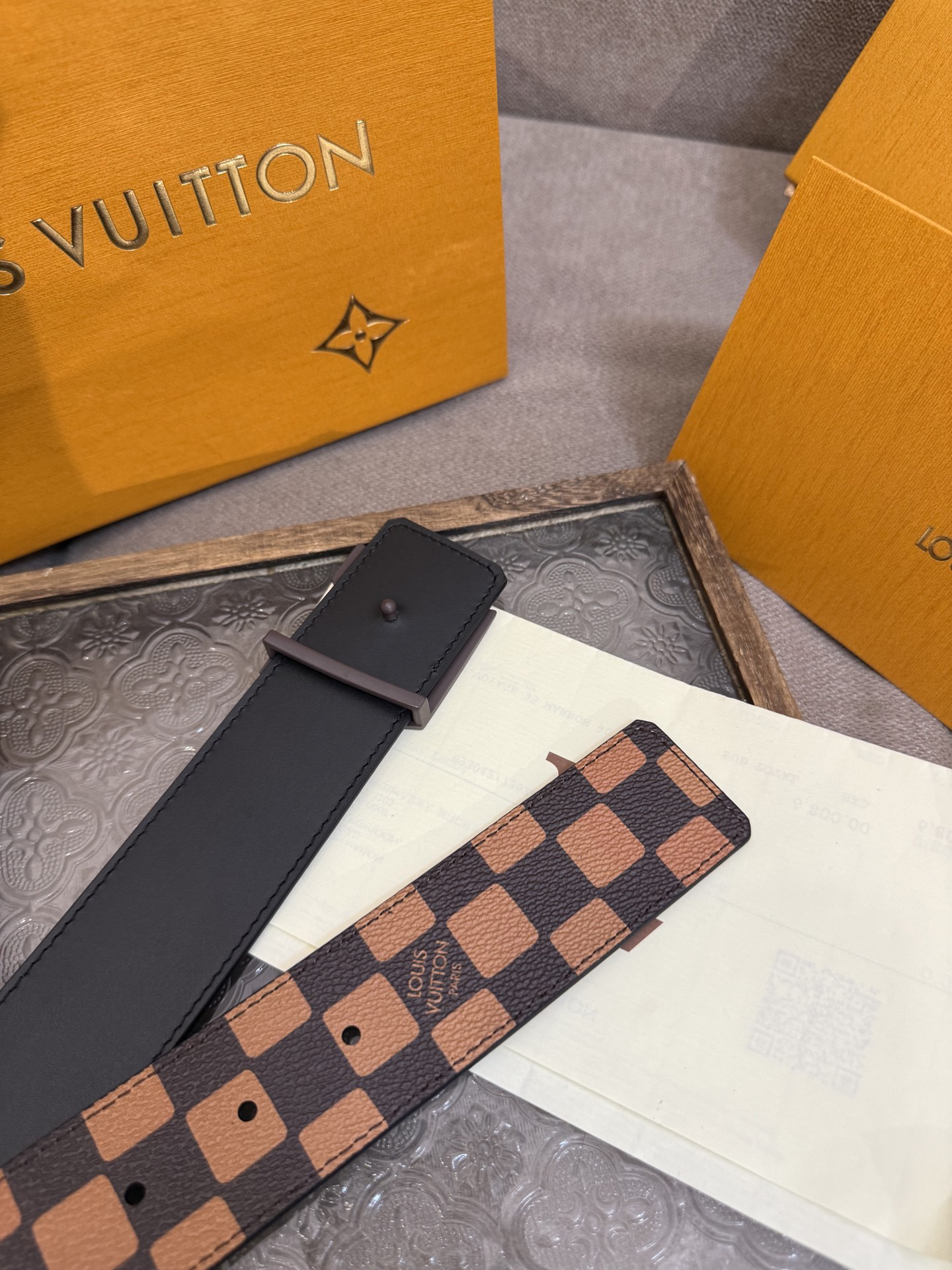 Louis Vuitton Monogram double-sided print belt 4CM wide
