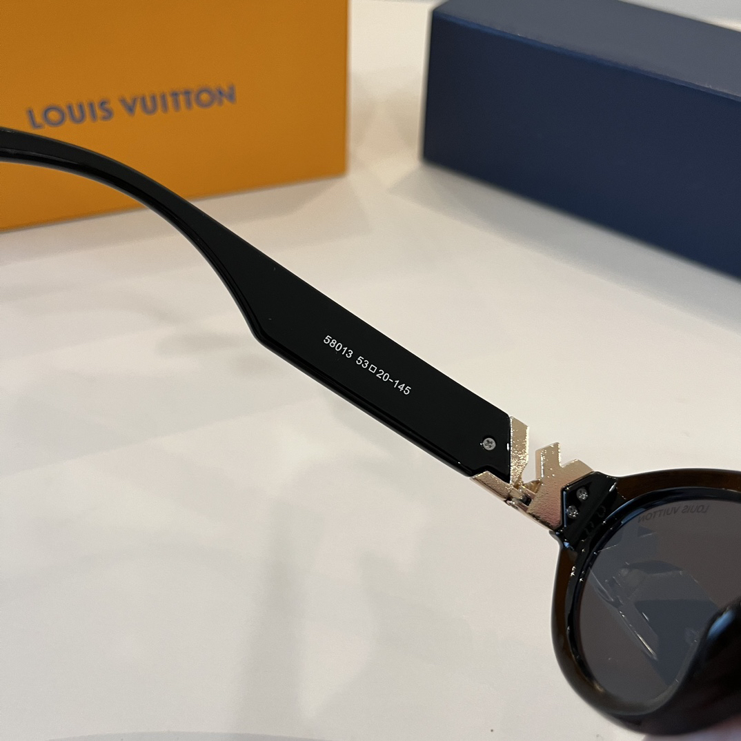 Louis Vuitton Round Frame Sunglasses