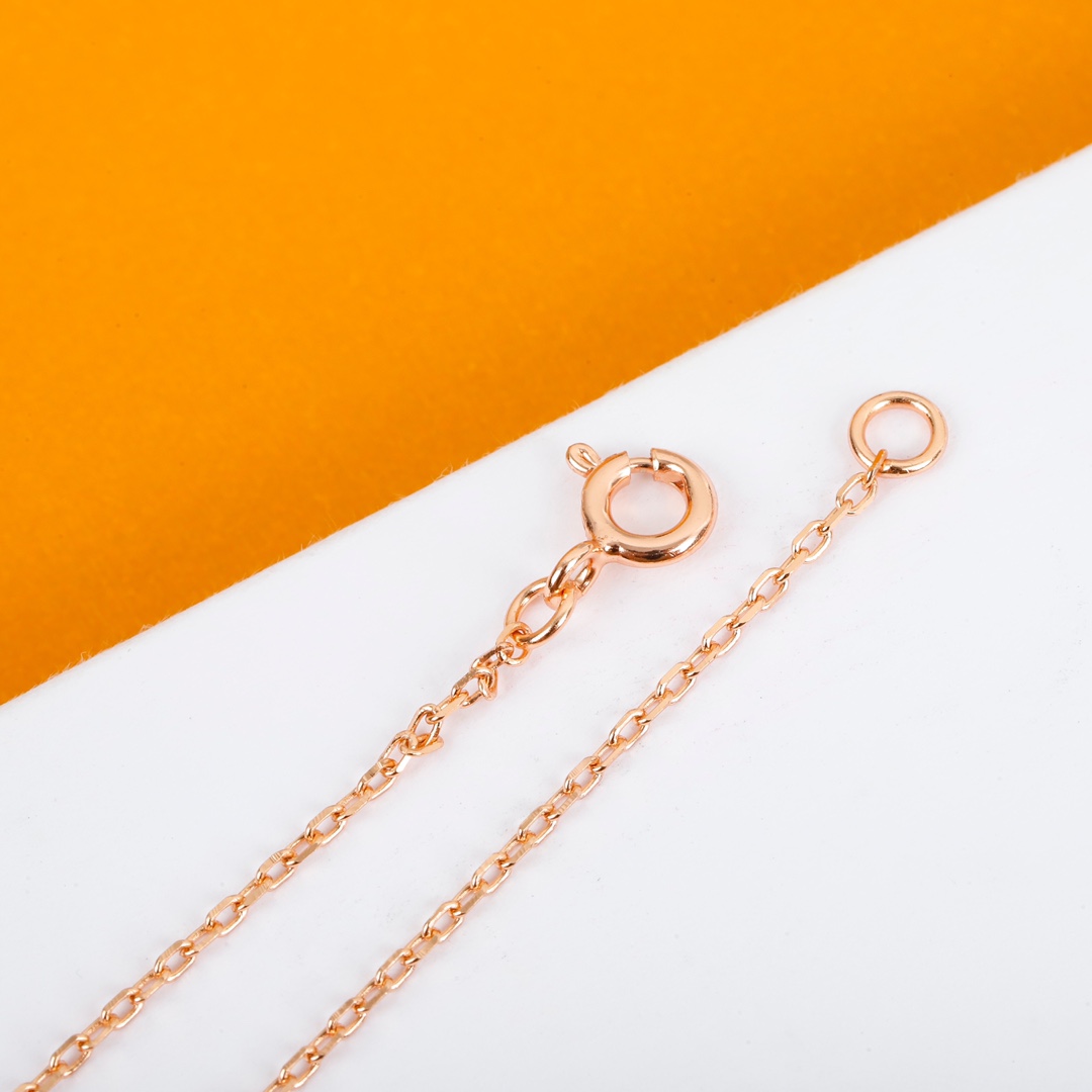 Louis Vuitton Limited Edition Carnelian Necklace