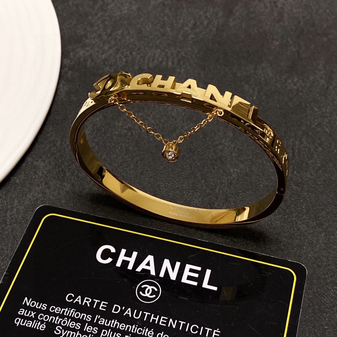 Chanel chain bracelet