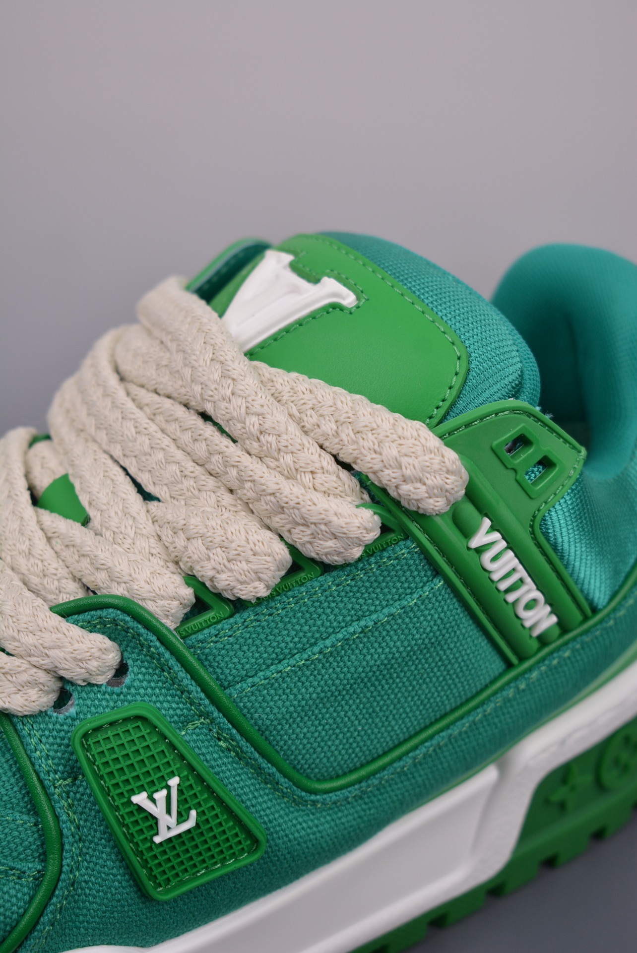 Louis Vuitton Trainer Maxi Low Sneaker green and white