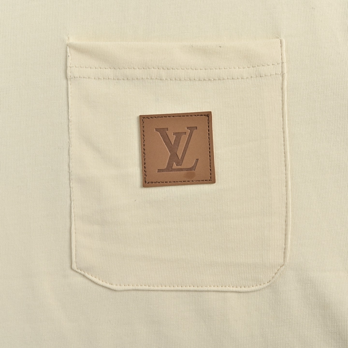 Louis Vuitton 25ss leather pocket badge short sleeve