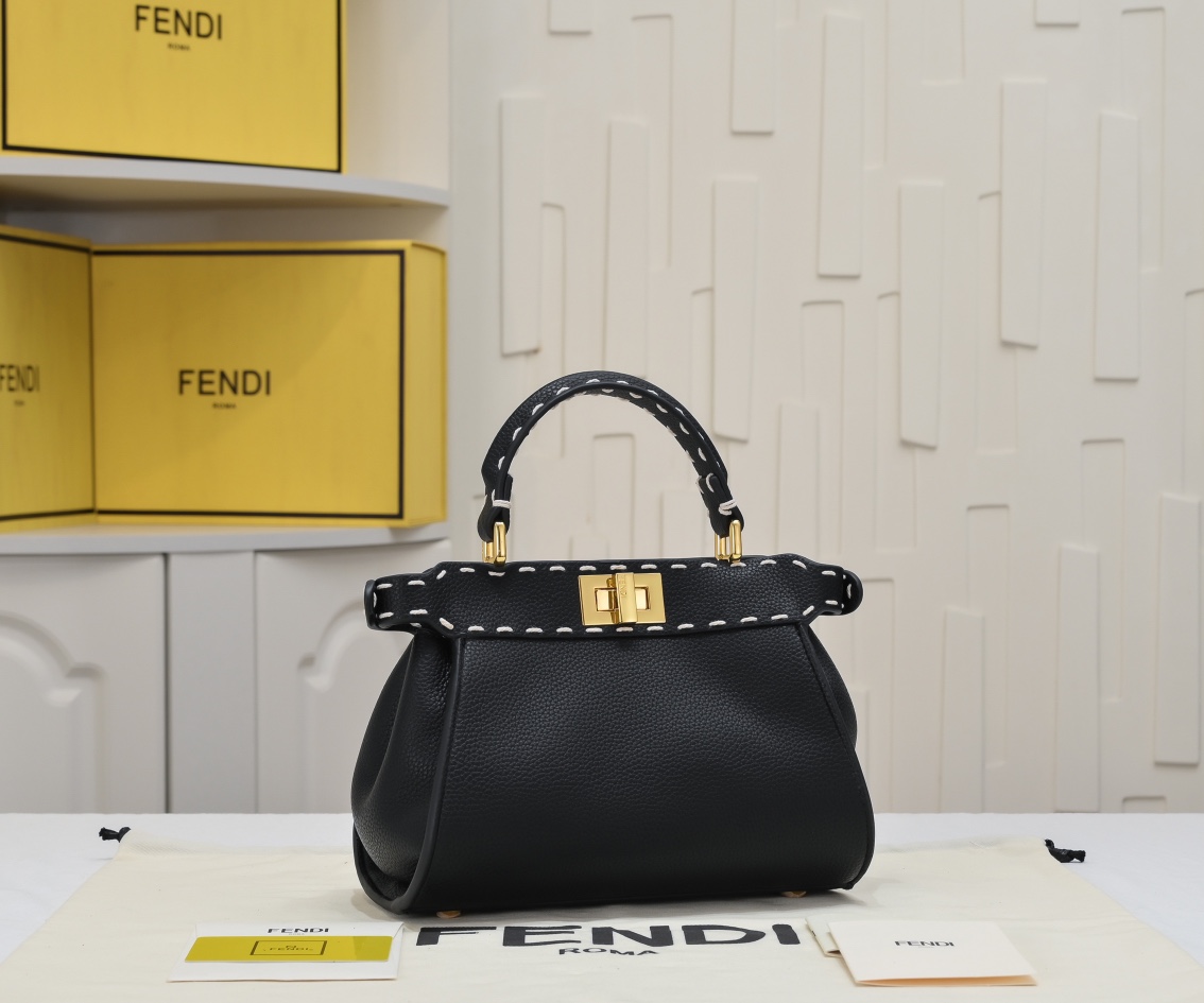 FENDI ekaboo ISeeU medium handbag 3309