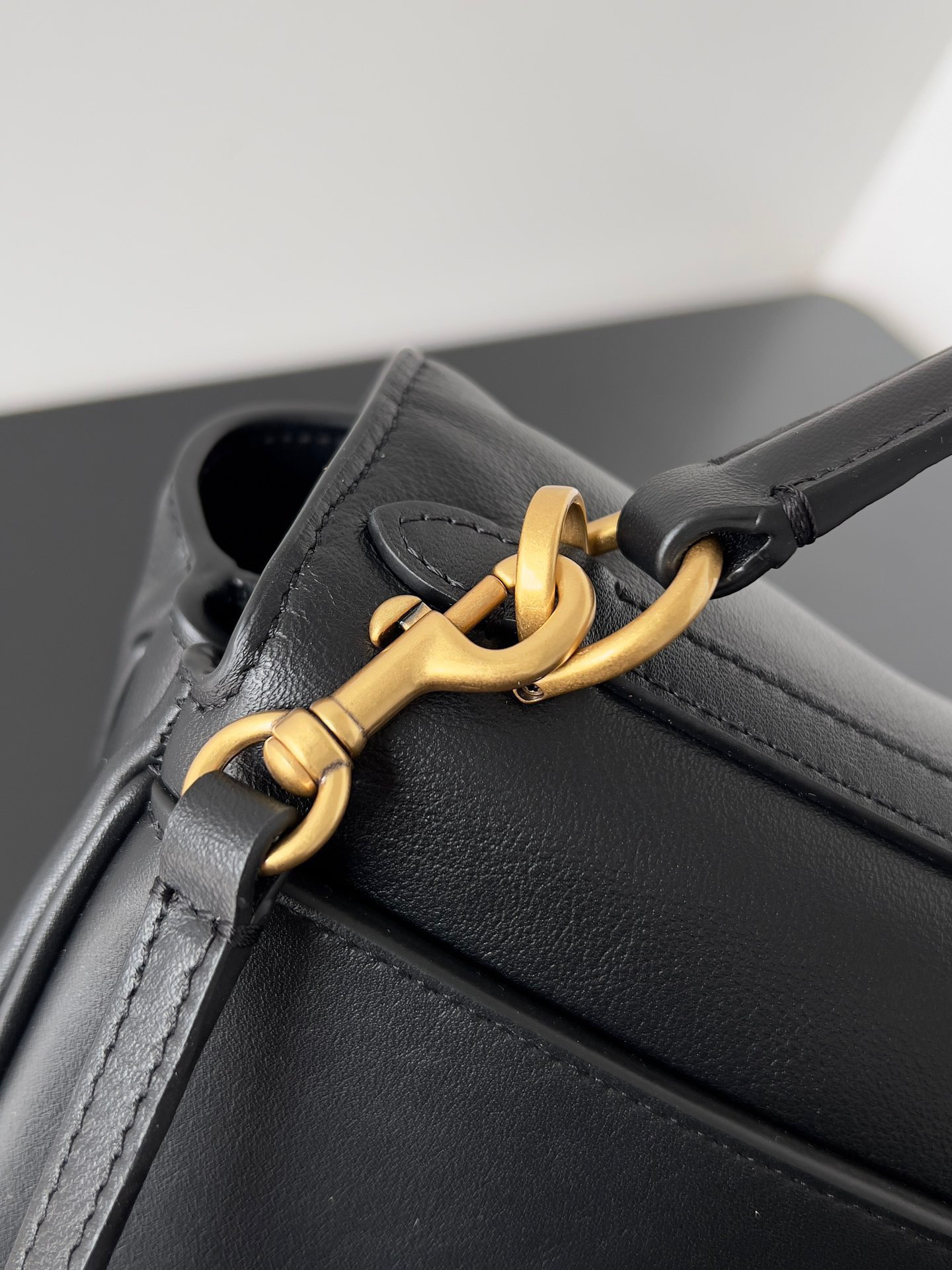 Balenciaga rodeo mini bag