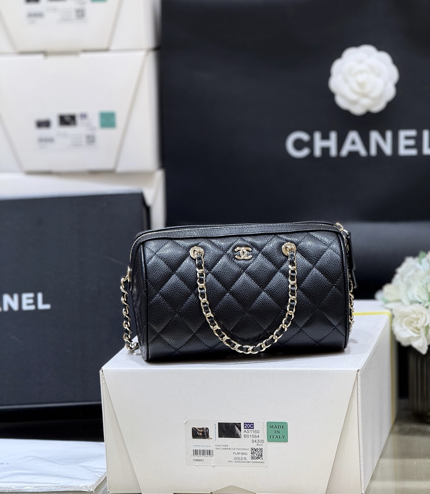 Chanel 25P Spring/Summer Preview Collection mini bowling bag AP4474