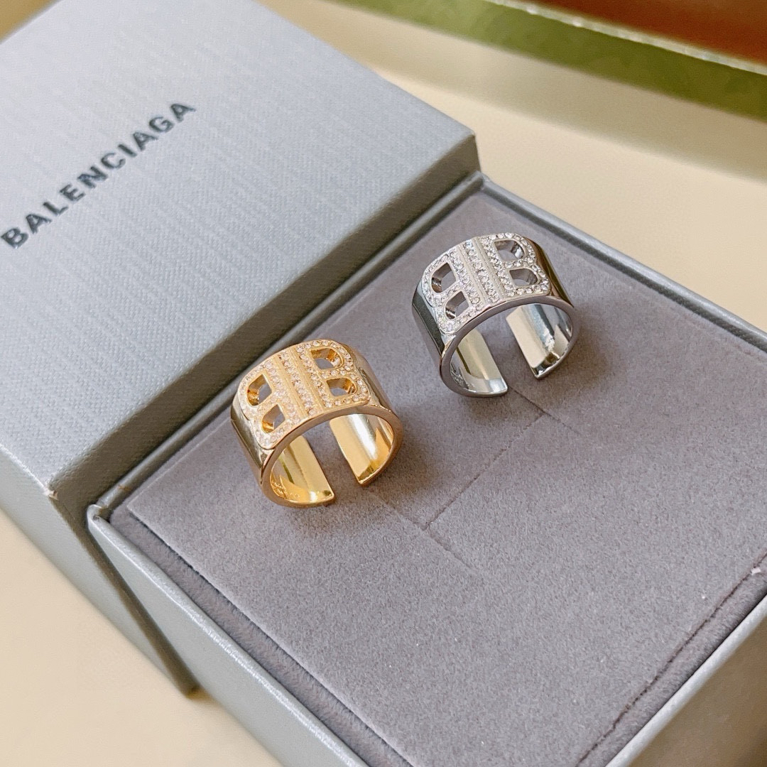 Balenciaga Hollow Diamond Ring