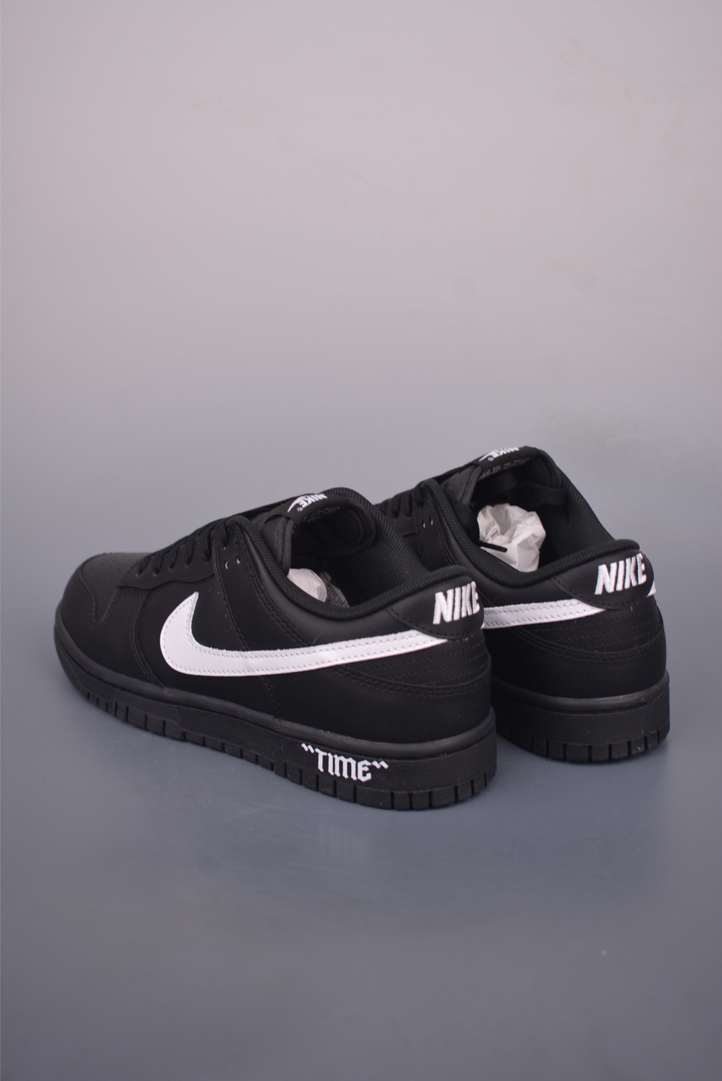 Time x Nike SB Dunk Low 