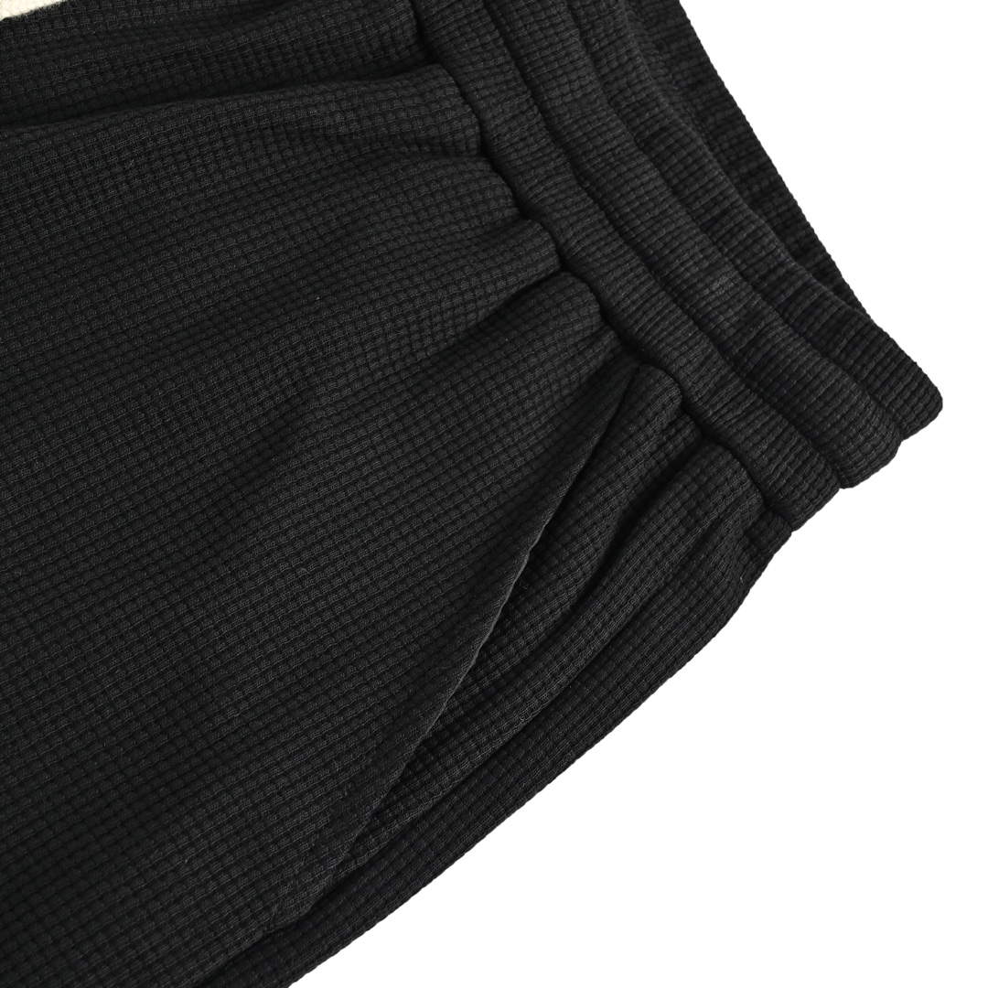 Loewe 24Fw embroidered logo waffle trousers