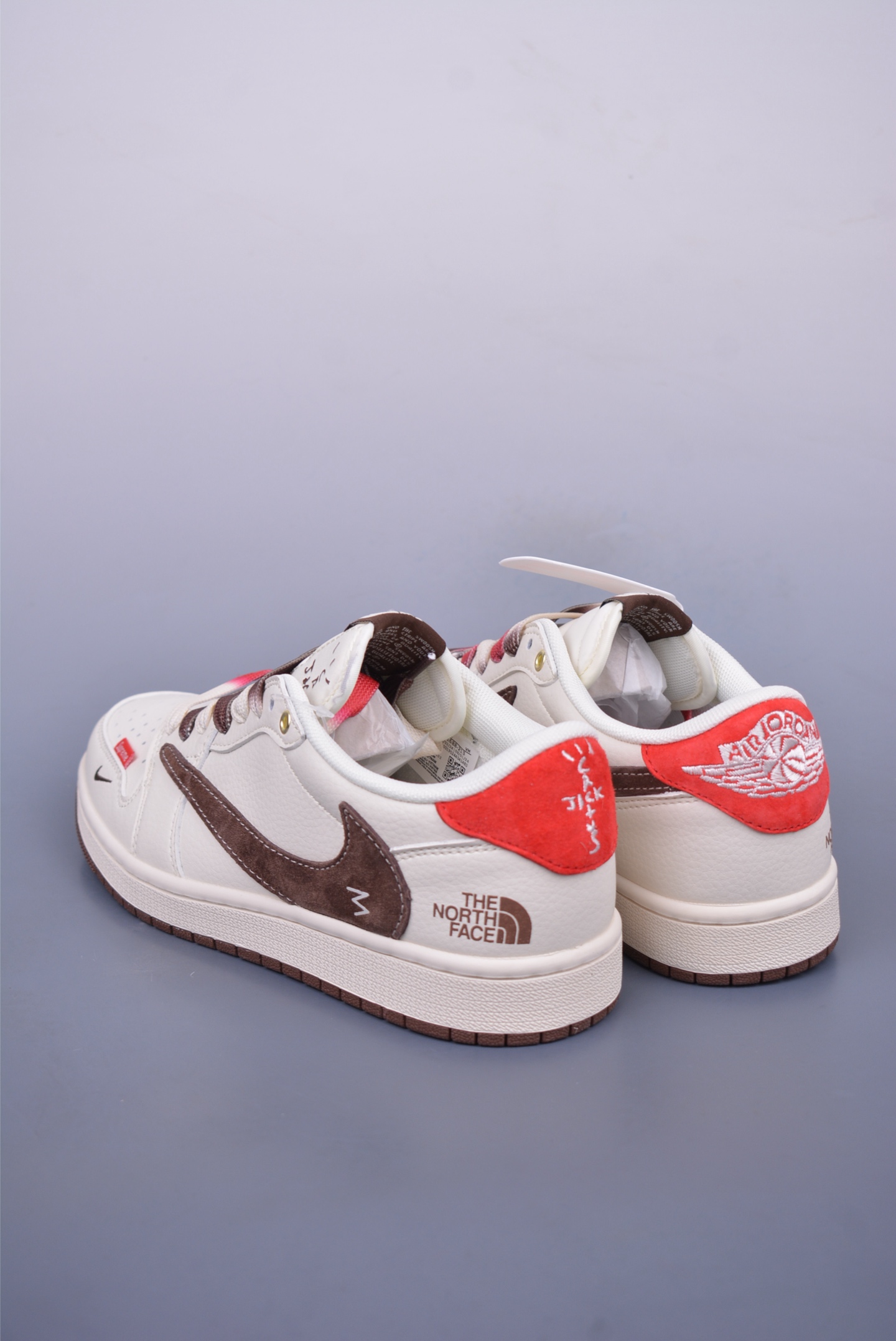 supreme x The North Face x Travis Scott x Nike Air Jordan 1 Low OG AJ1 basketball shoes SJ2068-898