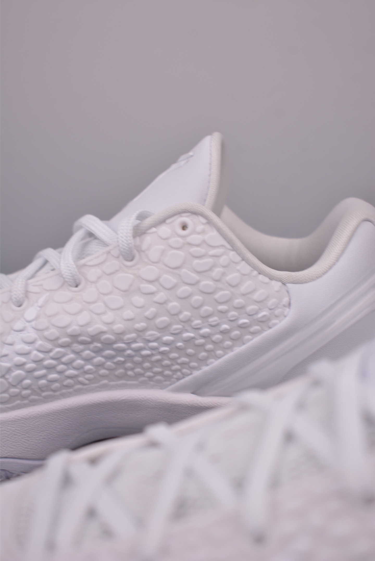 Nike Kobe VI Protro “Halo Pack” DO5079-021