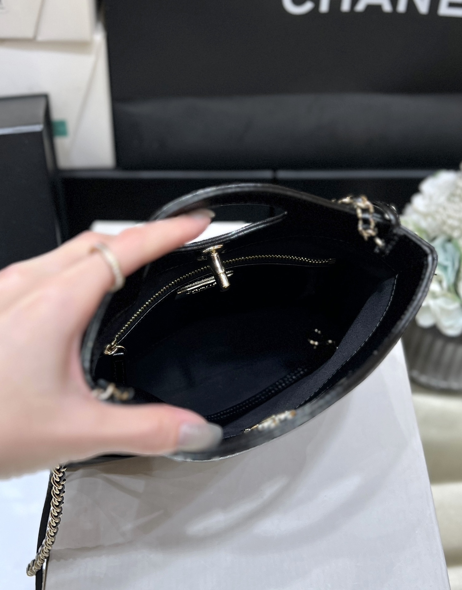 Chanel 24S mini 31bag AS4133 00148