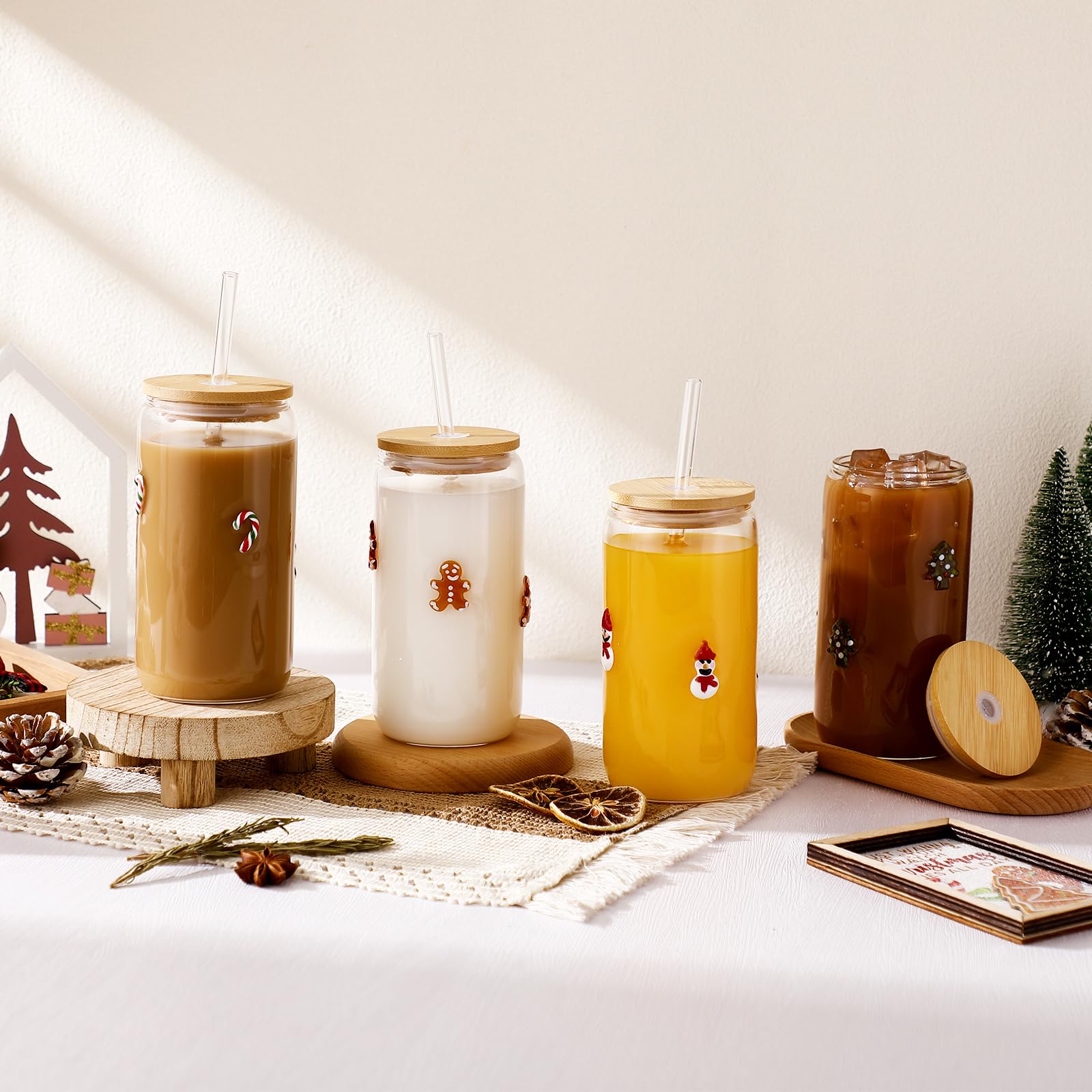 💥ON SALE💥🎄Christmas Glass Cup Set with Festive Icons🥂