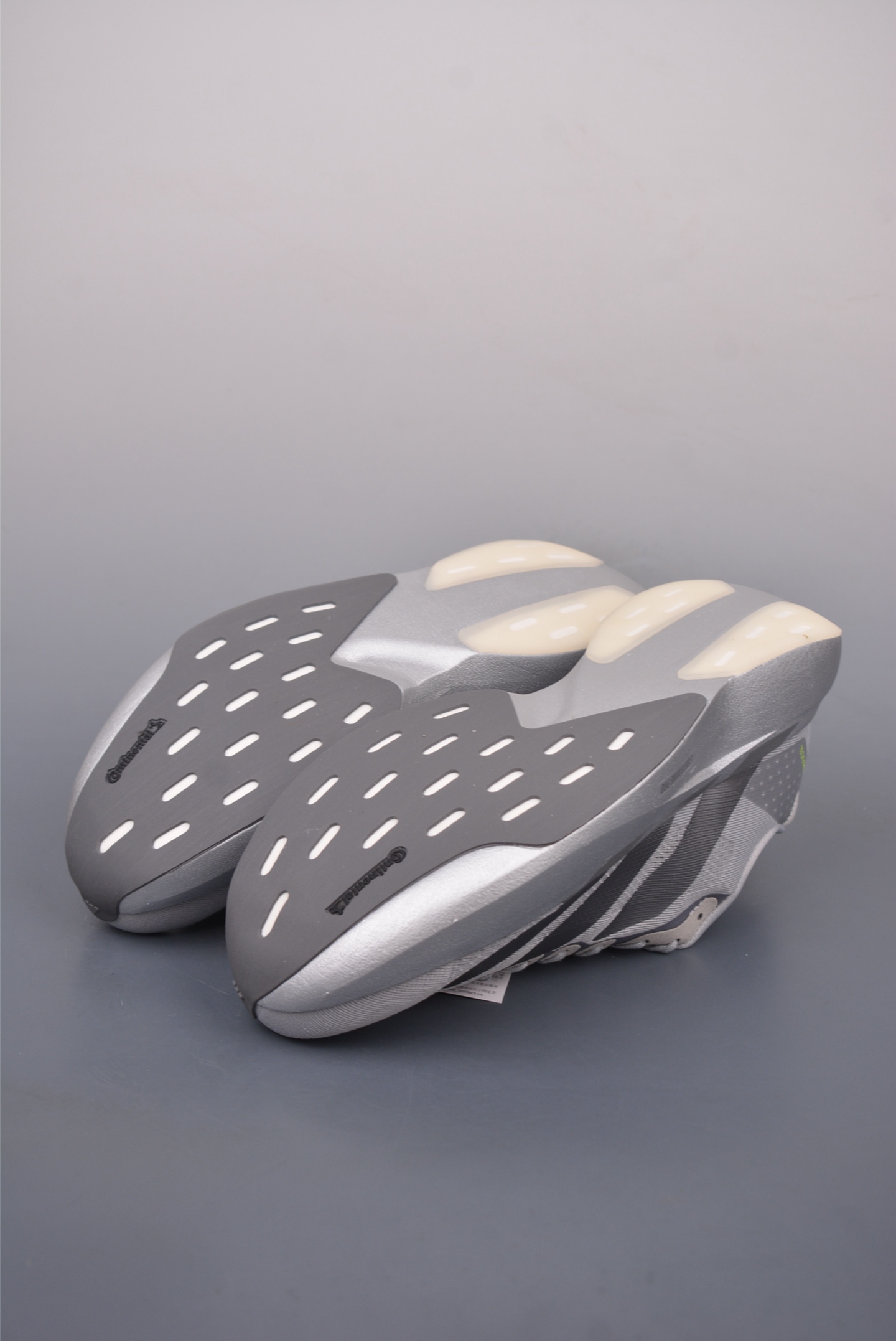 Adidas Adizero Evo SL M Running Shoes Mesh Silver Grey JR3418