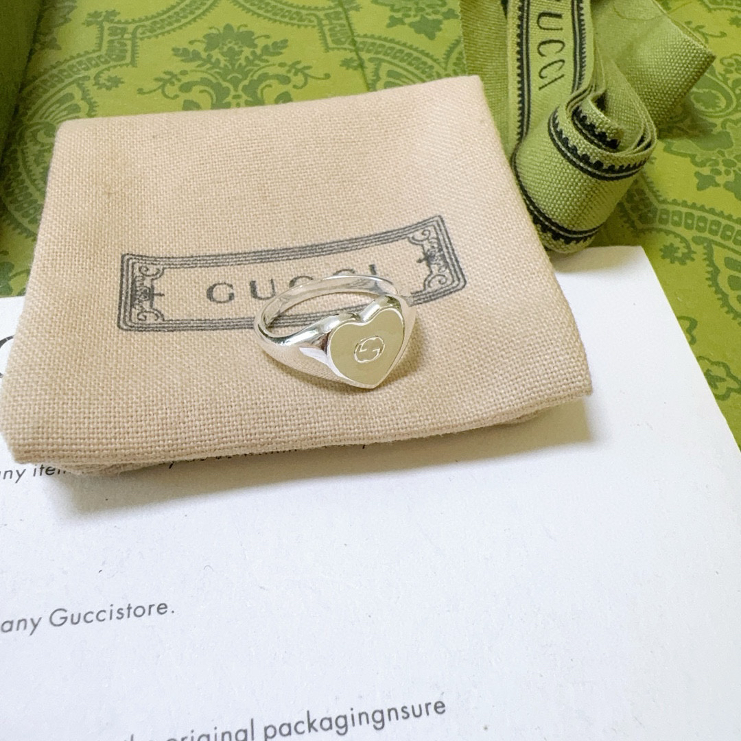 GUCCI Heart Ring