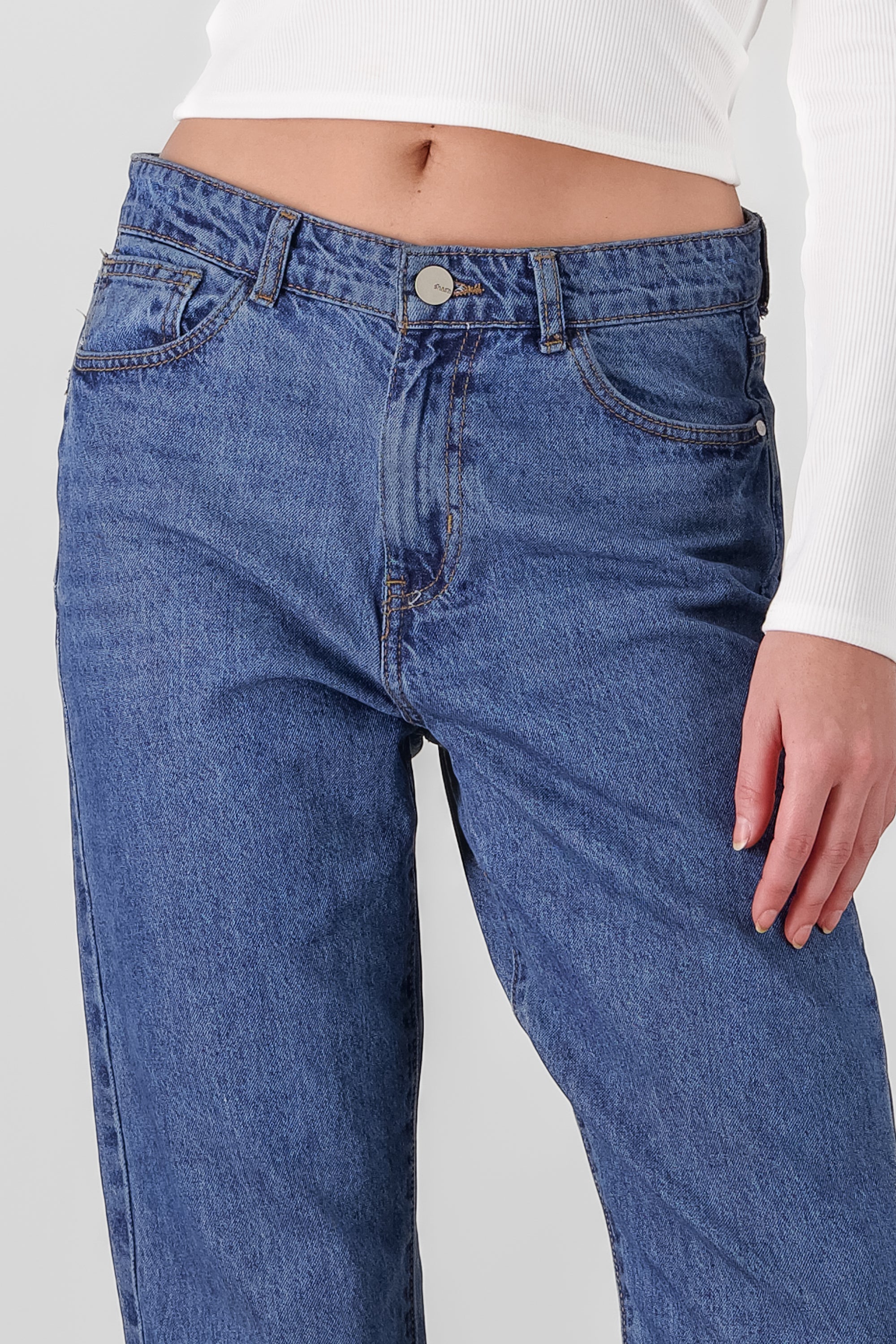 Mid Rise Straight Jeans