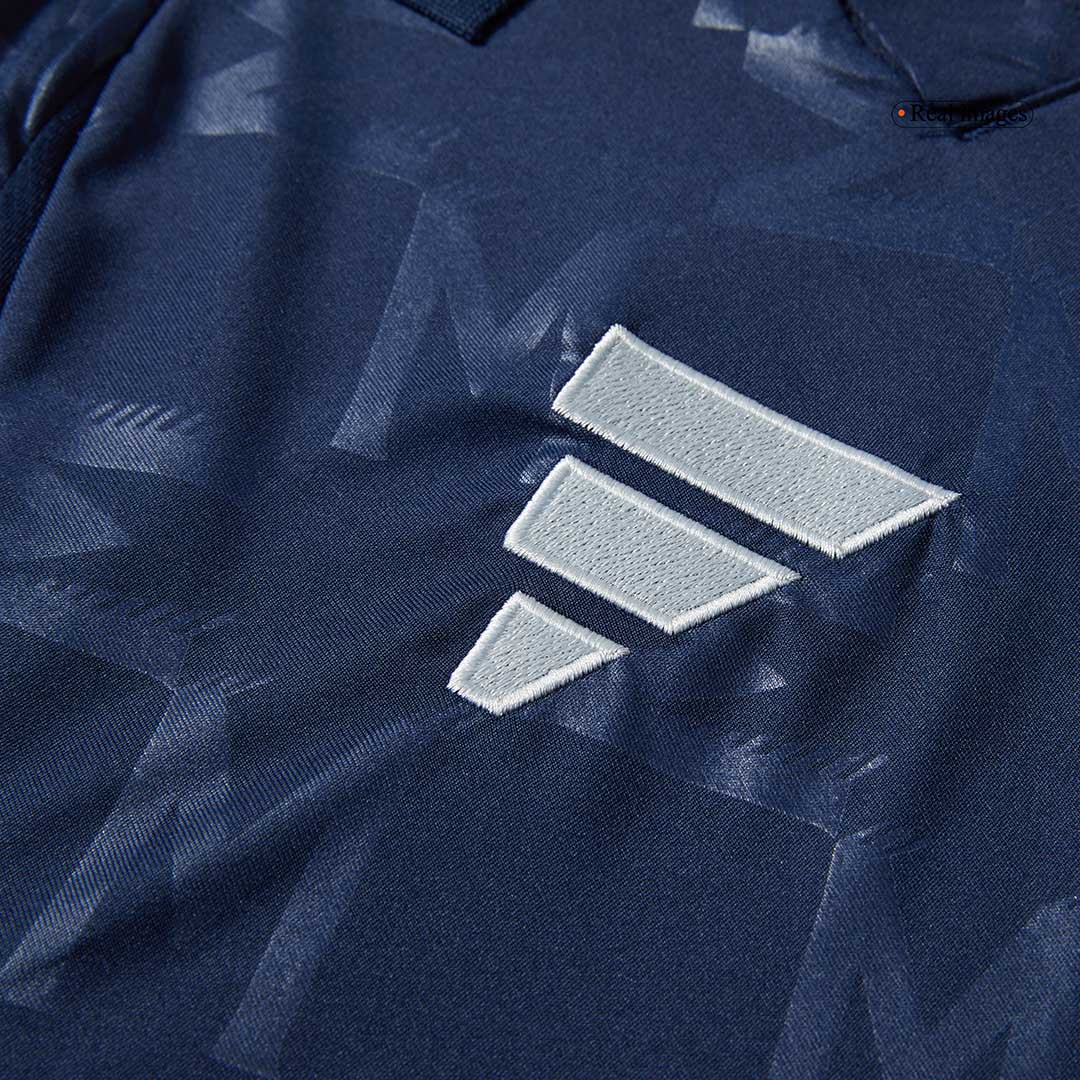 Manchester United long-sleeved away football shirt 2024/25