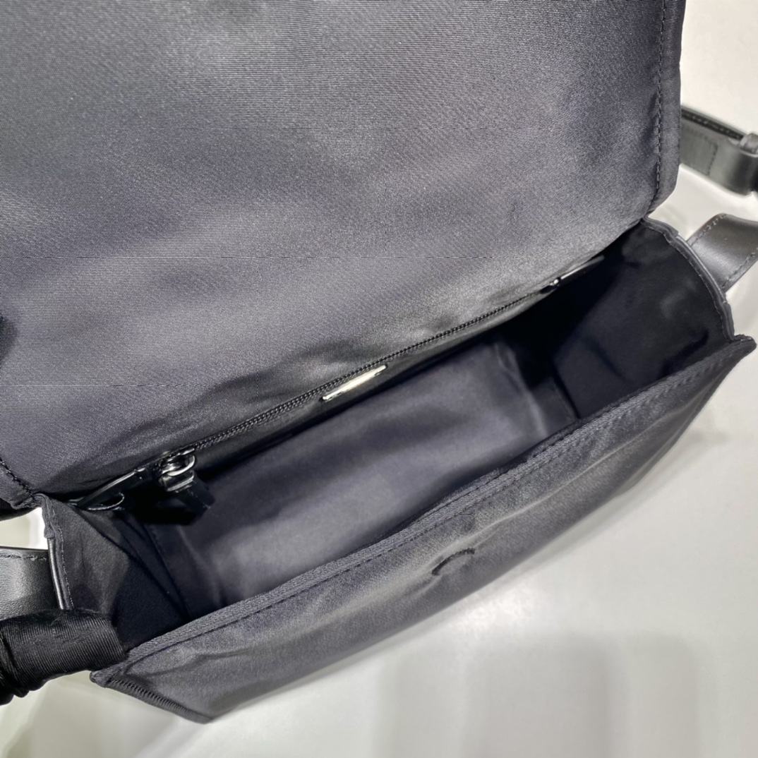Prada Mini Messenger Bag 1BD258