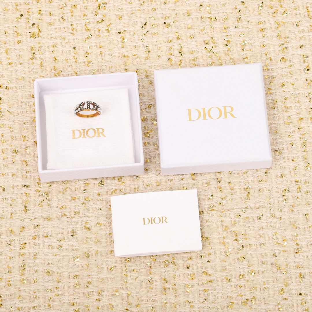 Dior full diamond pearl ring
