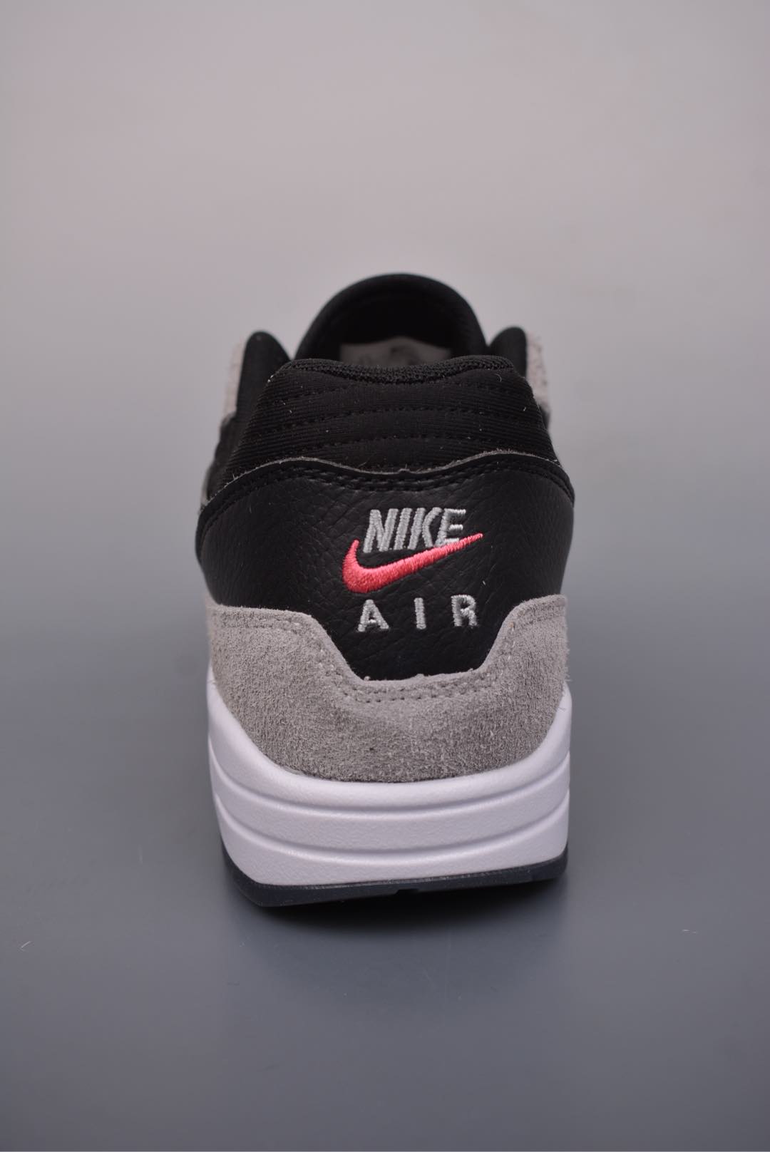 Nike Air Max 1 Premium Original Series Dark Smoke Grey HJ9292-070