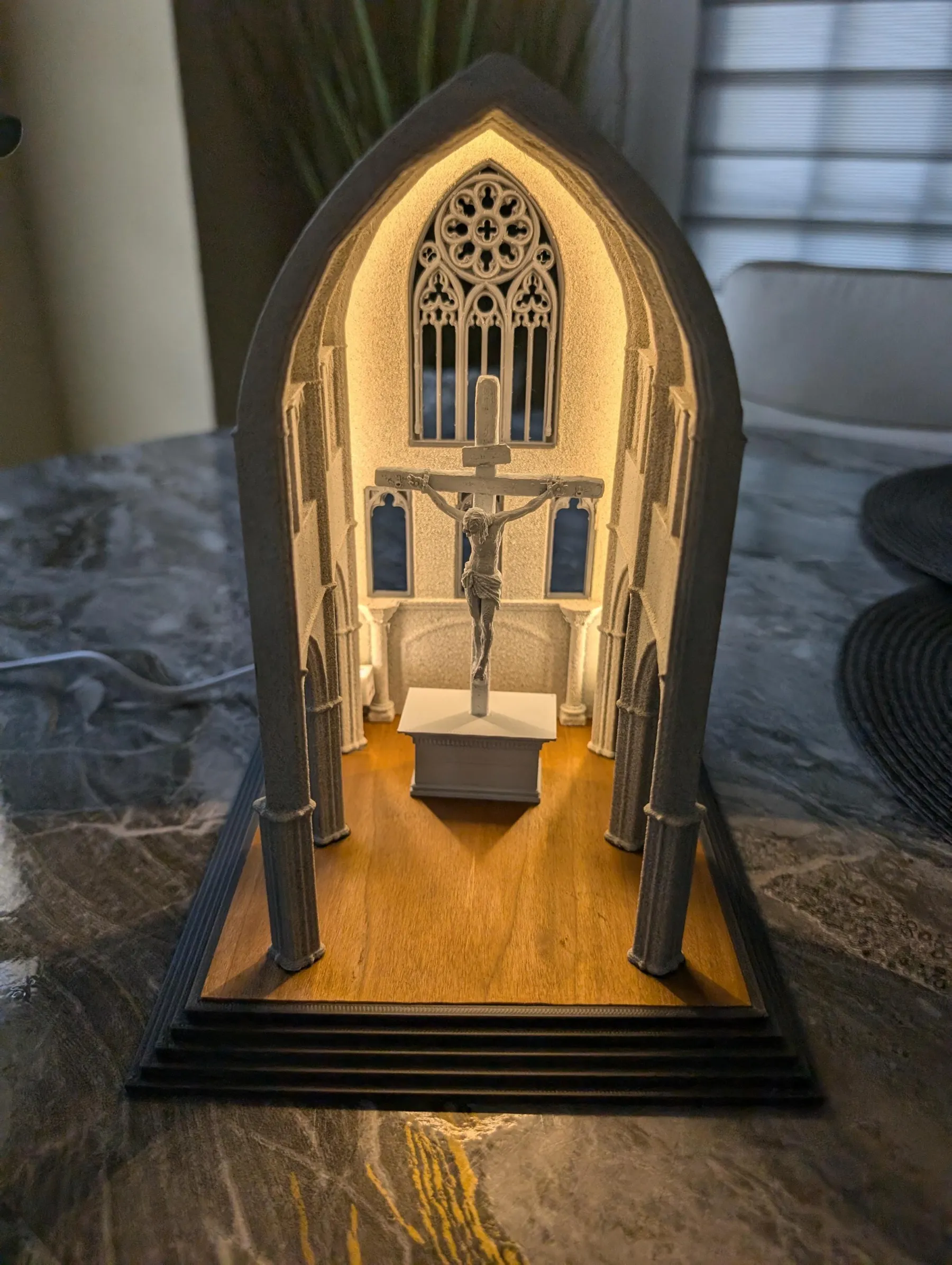Church Lamp – Jesus Crucified
