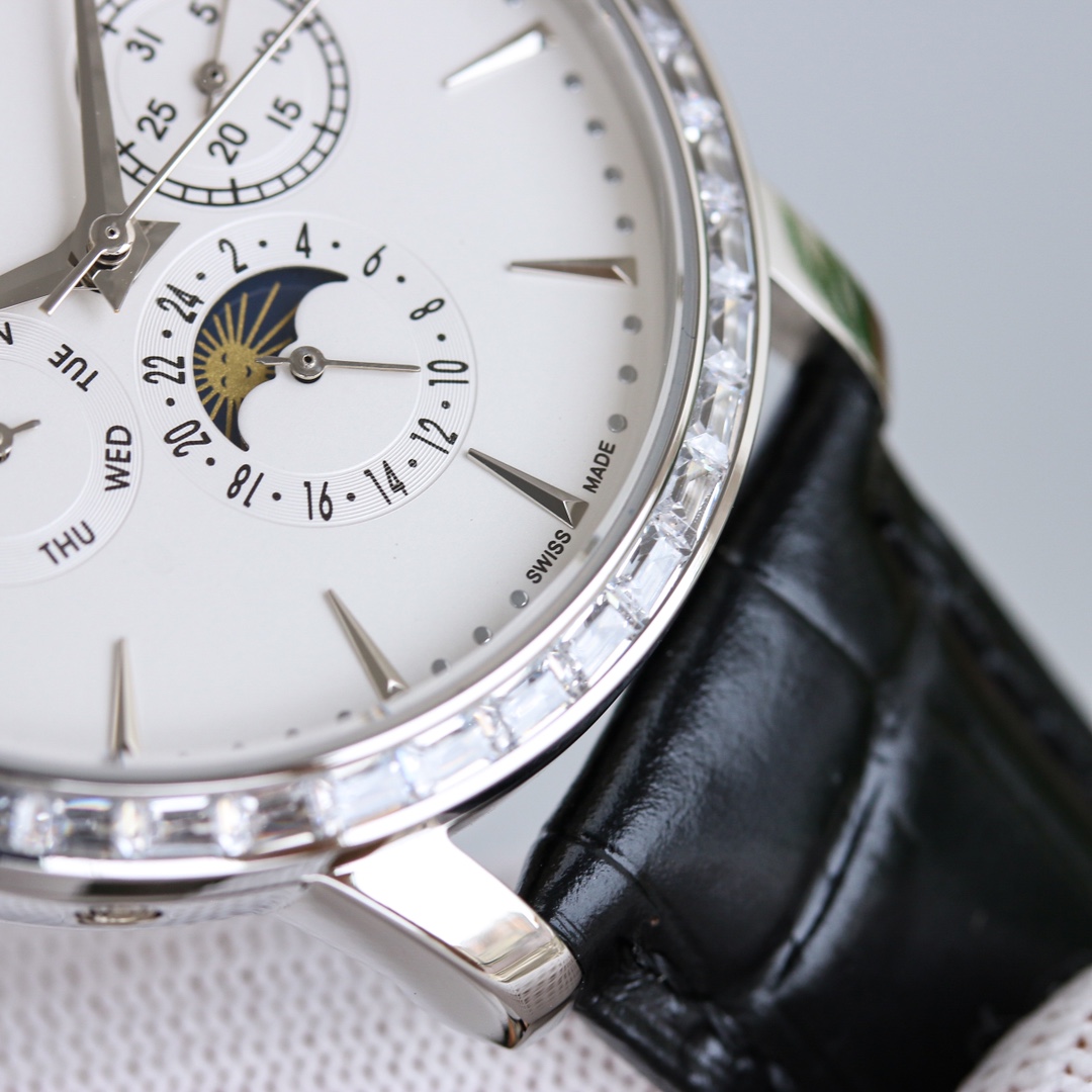 Vacheron Constantin Heritage Series Perpetual Calendar Multi-Function Watch 4000U/000G-B111