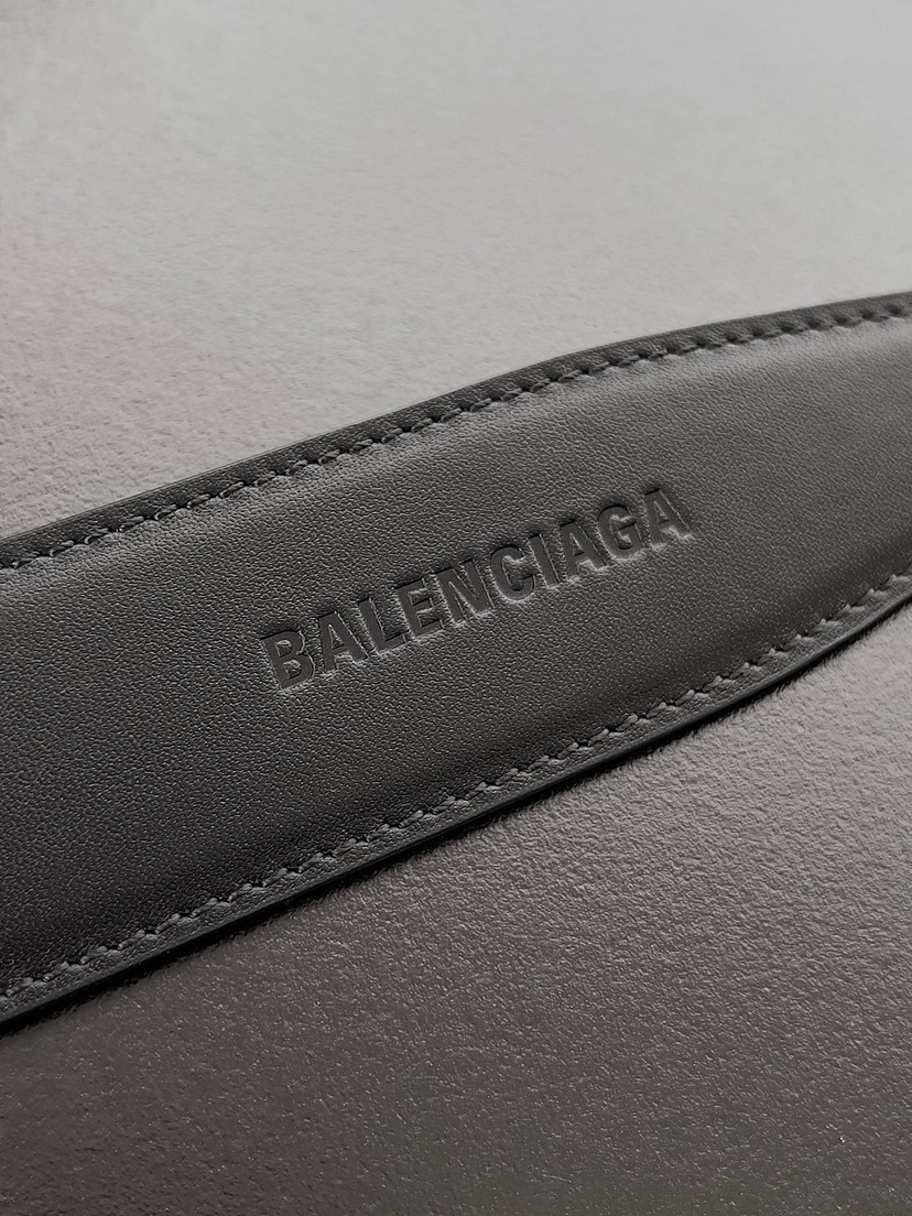 Balenciaga 2025 Early Spring Series MoDu Handbag