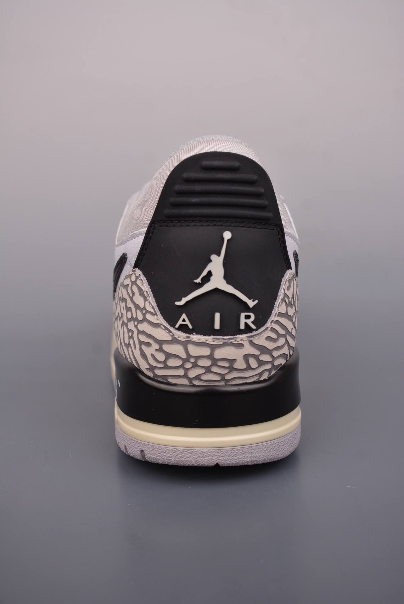 Air Jordan Legacy 312 Pouting Panda Black White Gray CD7069-101
