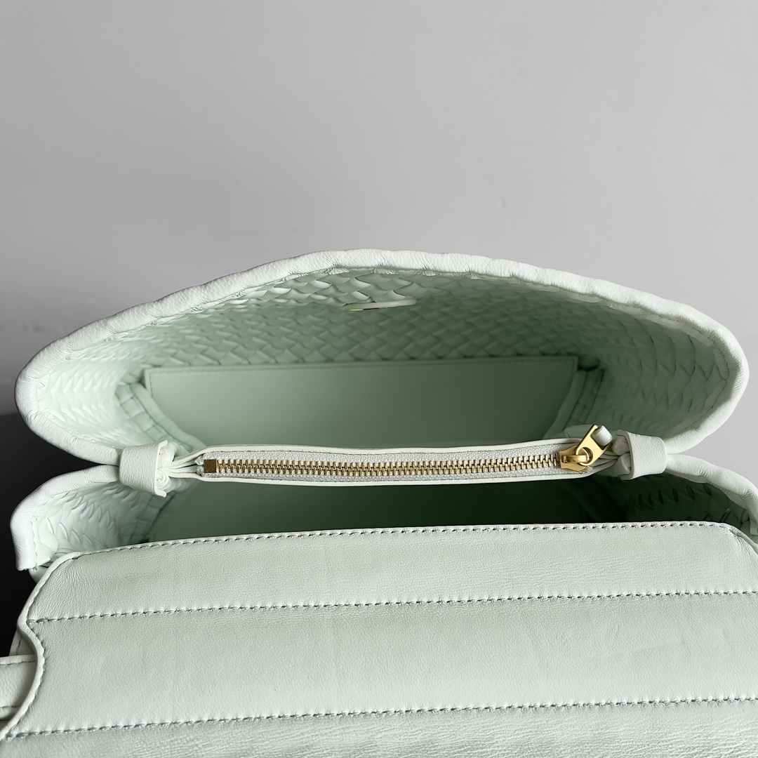 Bottega Veneta Patti Bag 776783