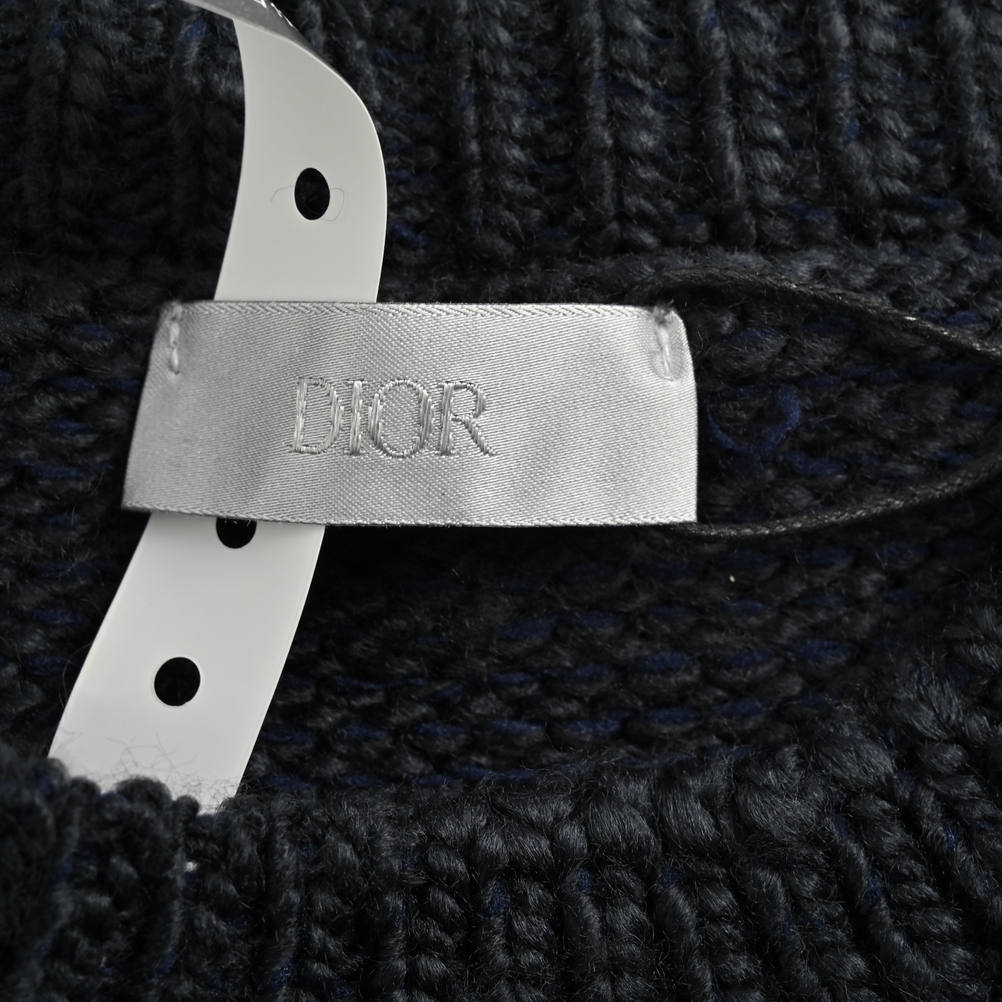 Dior 24Fw dinosaur chair embroidered crewneck sweater
