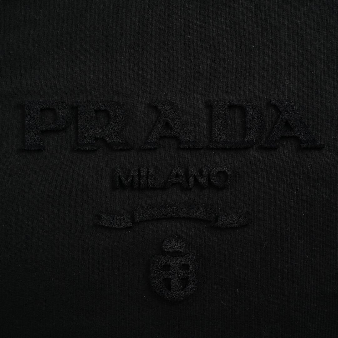 Prada 24Fw obscure toothbrush logo crewneck sweatshirt