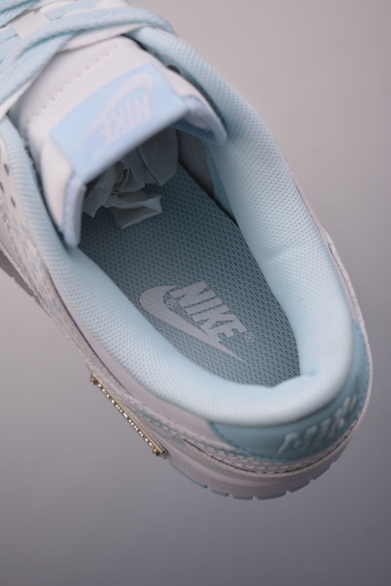 Nike SB Dunk Low Year of the Dragon white and blue DV0833-10