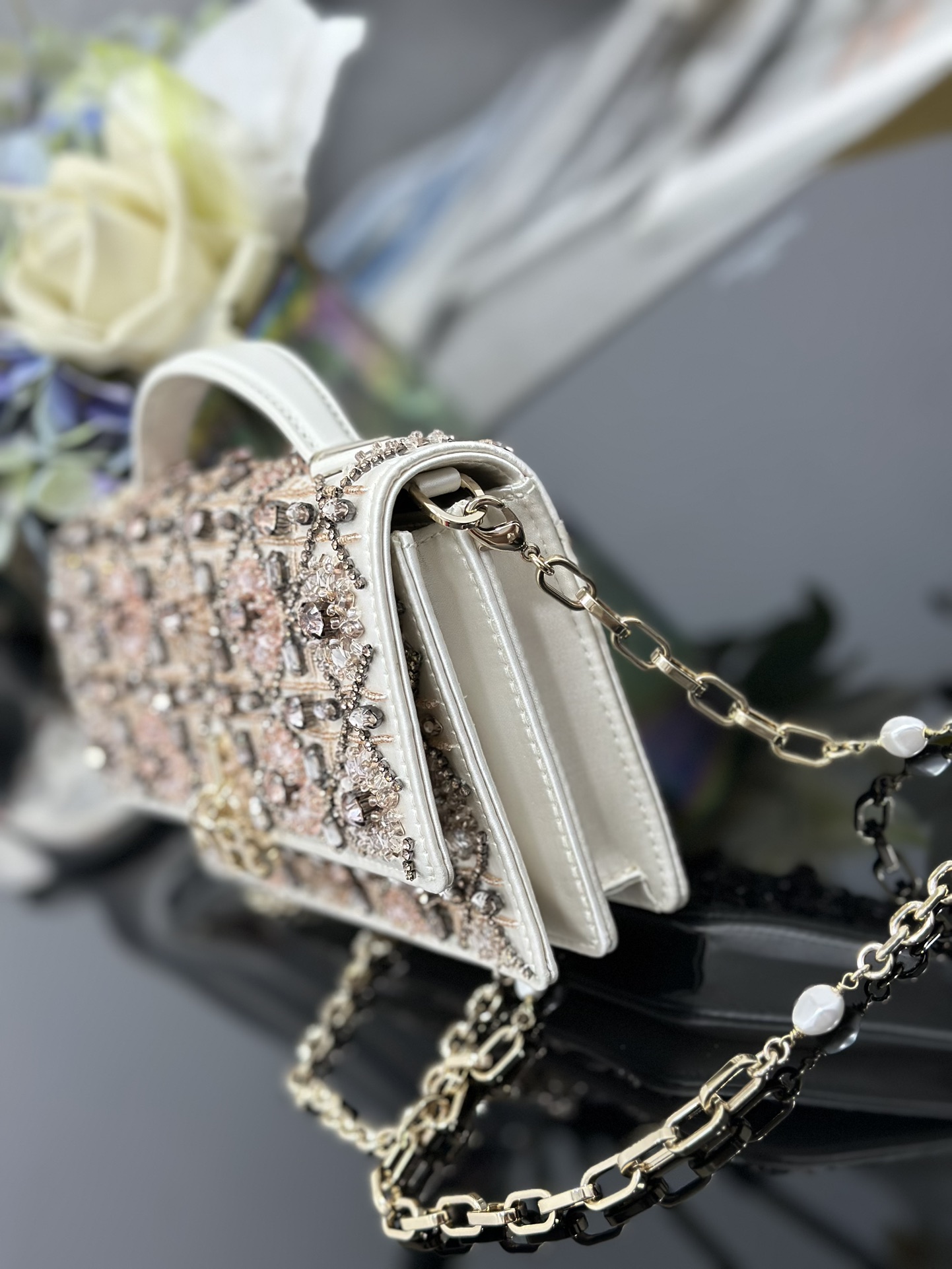 Dior Embroidered White and Pink Diamond Chain Bag M0997