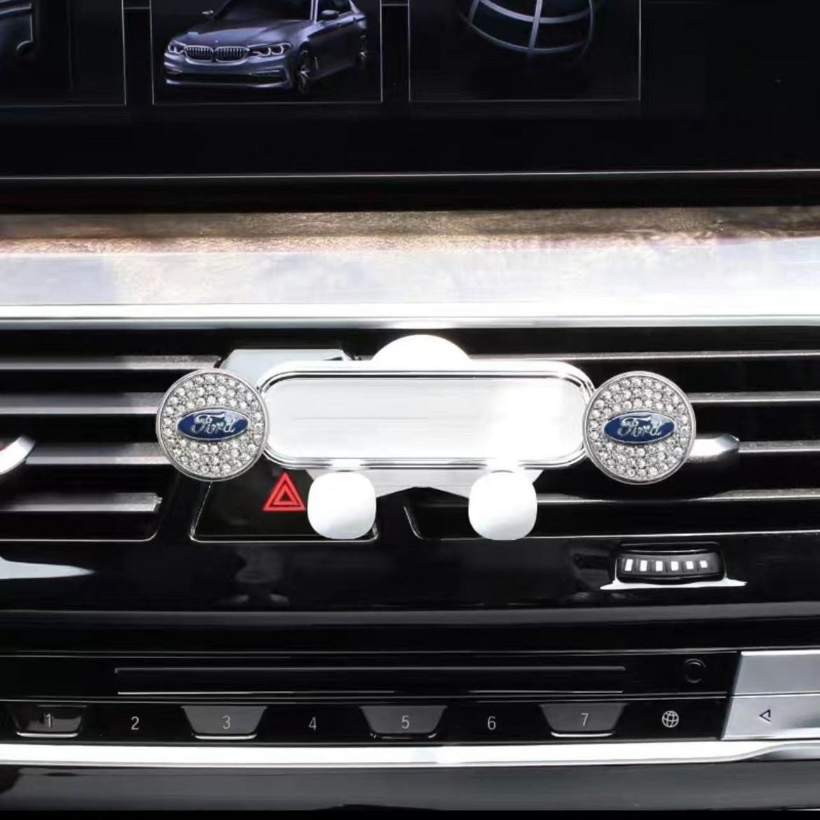🚗2023 car logo mobile phone holder