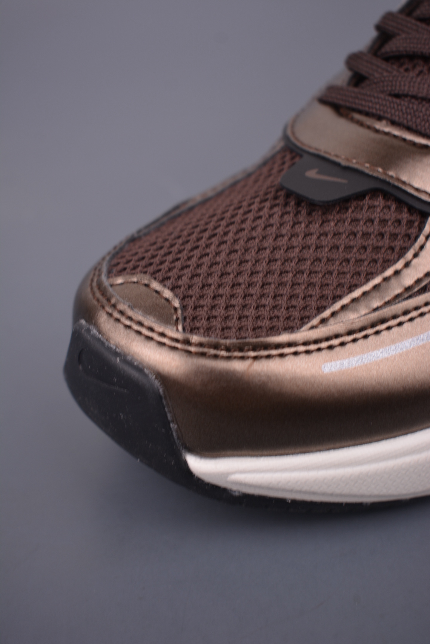 Nike V2K Runtekk 