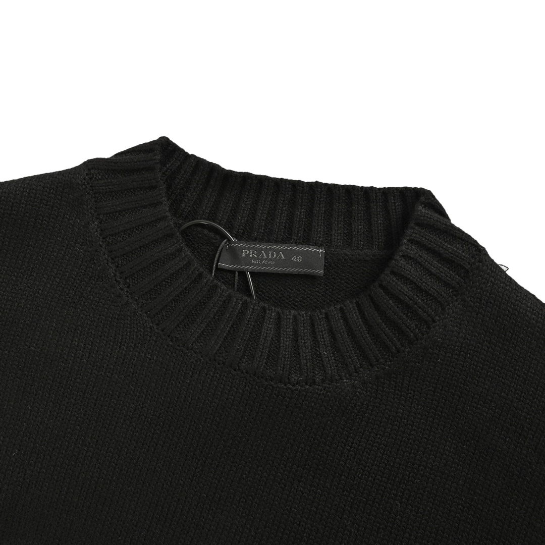 Prada 24Fw nylon pocket triangle logo crew neck sweater
